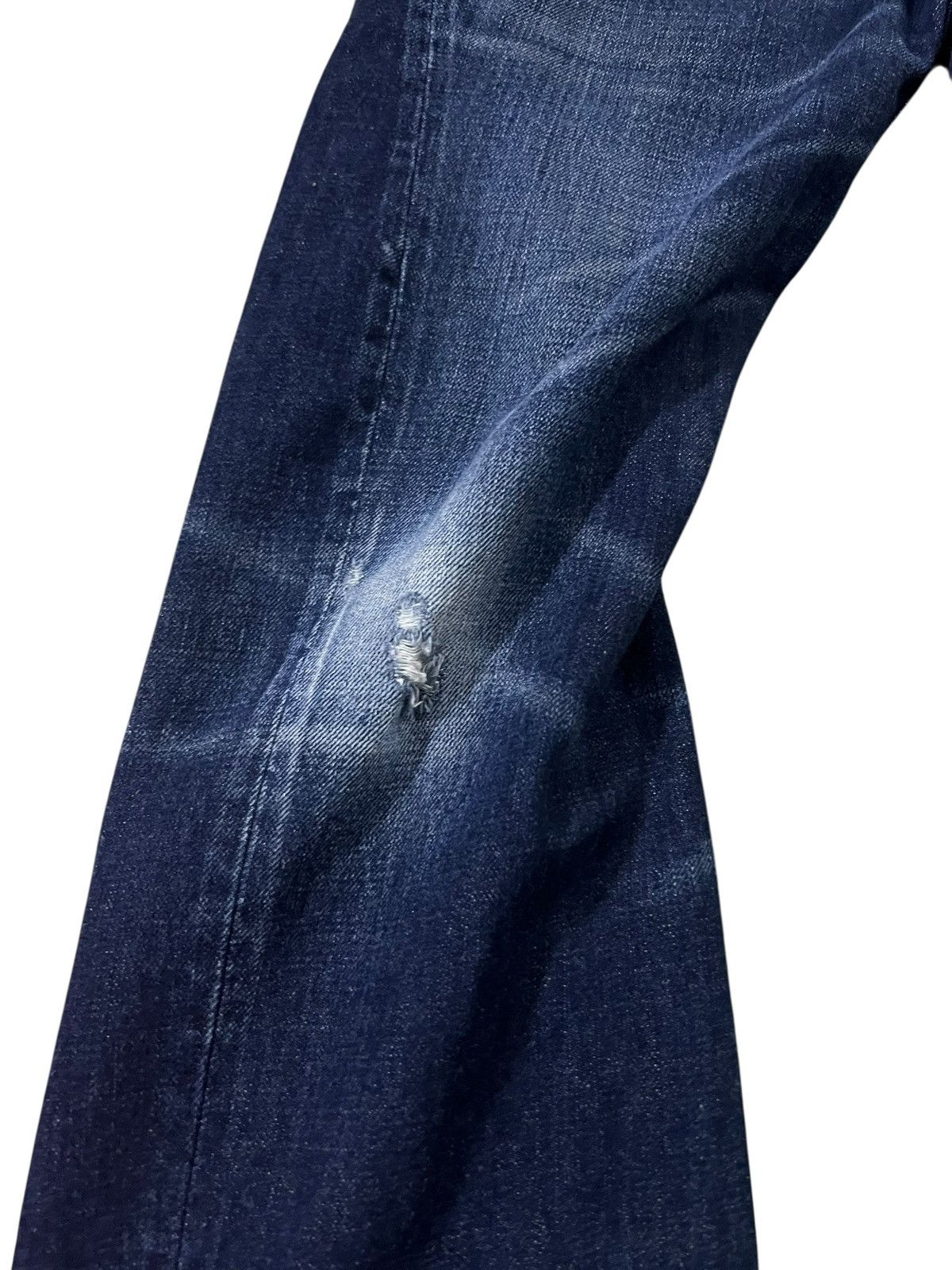 Japanese Brand RNA Twist Leg Distress Low Rise Flare Bootcut Jean Size US 29 - 5 Thumbnail
