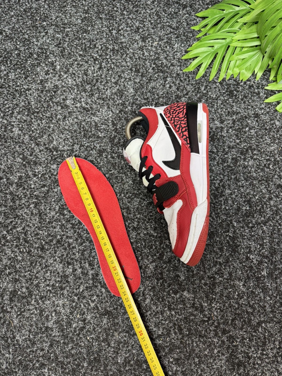 Jordan Brand Nike Air Jordan Legacy 312 Low Size 38,5 US 6 UK 5 Size US 6 / IT 36 - 16 Thumbnail