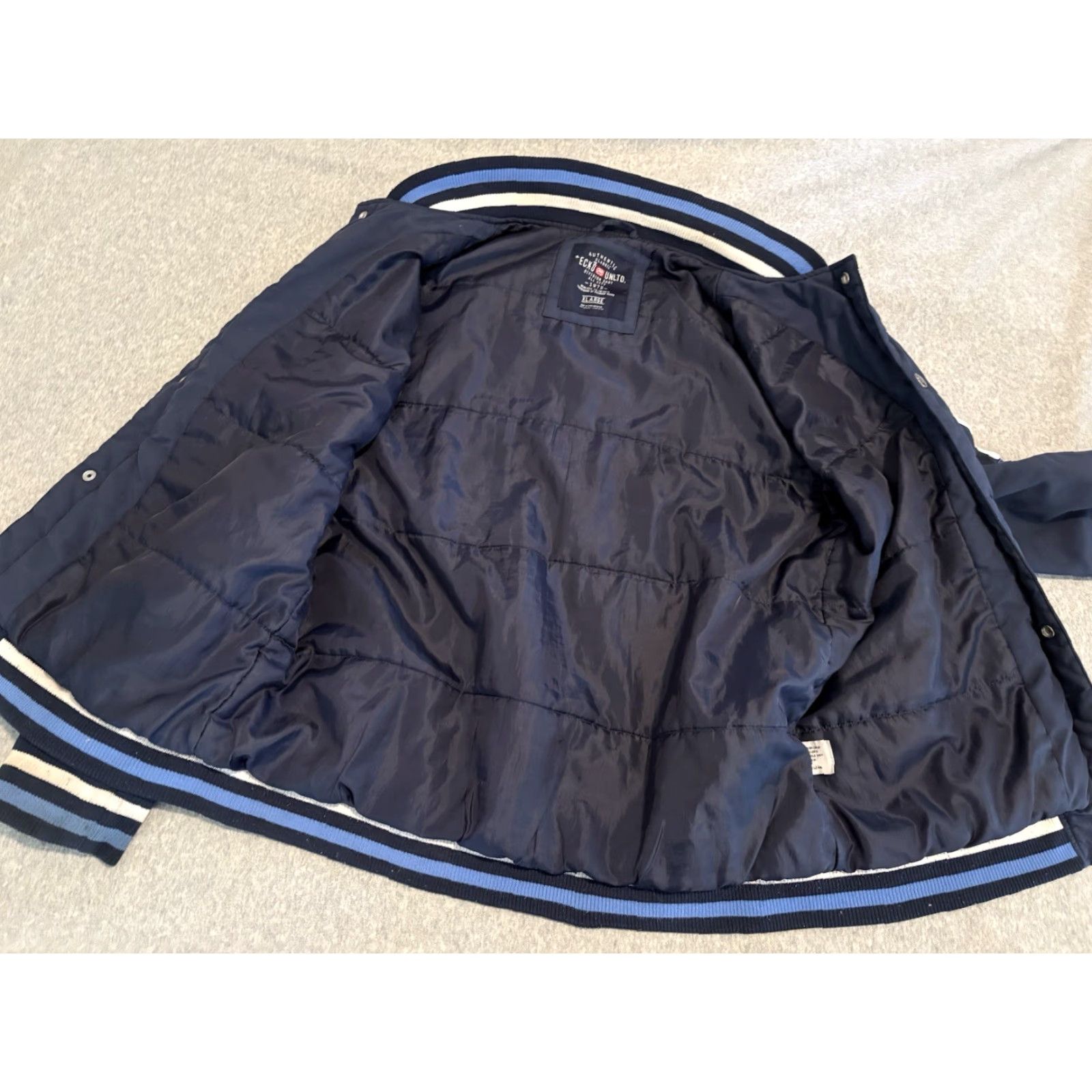 Ecko Unltd. VINTAGE Ecko Unltd. Vandals for Hire Graffiti Jacket Button Front Blue XL Bomber Jacket Mens Girls Size US XL / EU 56 / 4 - 2 Thumbnail