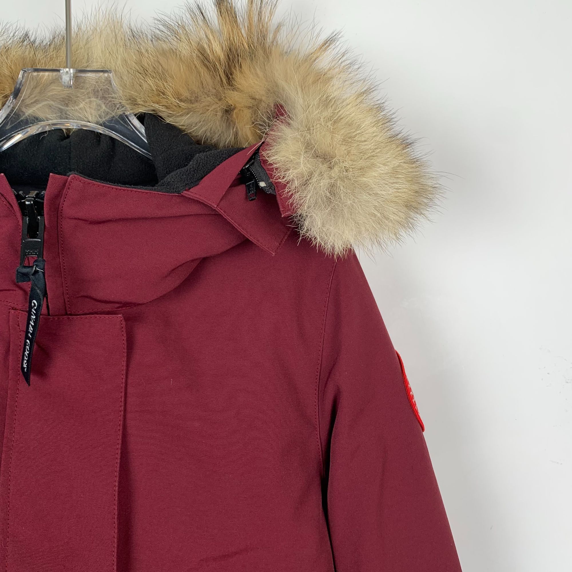Canada Goose Canada Goose Red Fur-Collar Parka Jacket (Size XS) Size XS / US 0-2 / IT 36-38 - 8 Thumbnail