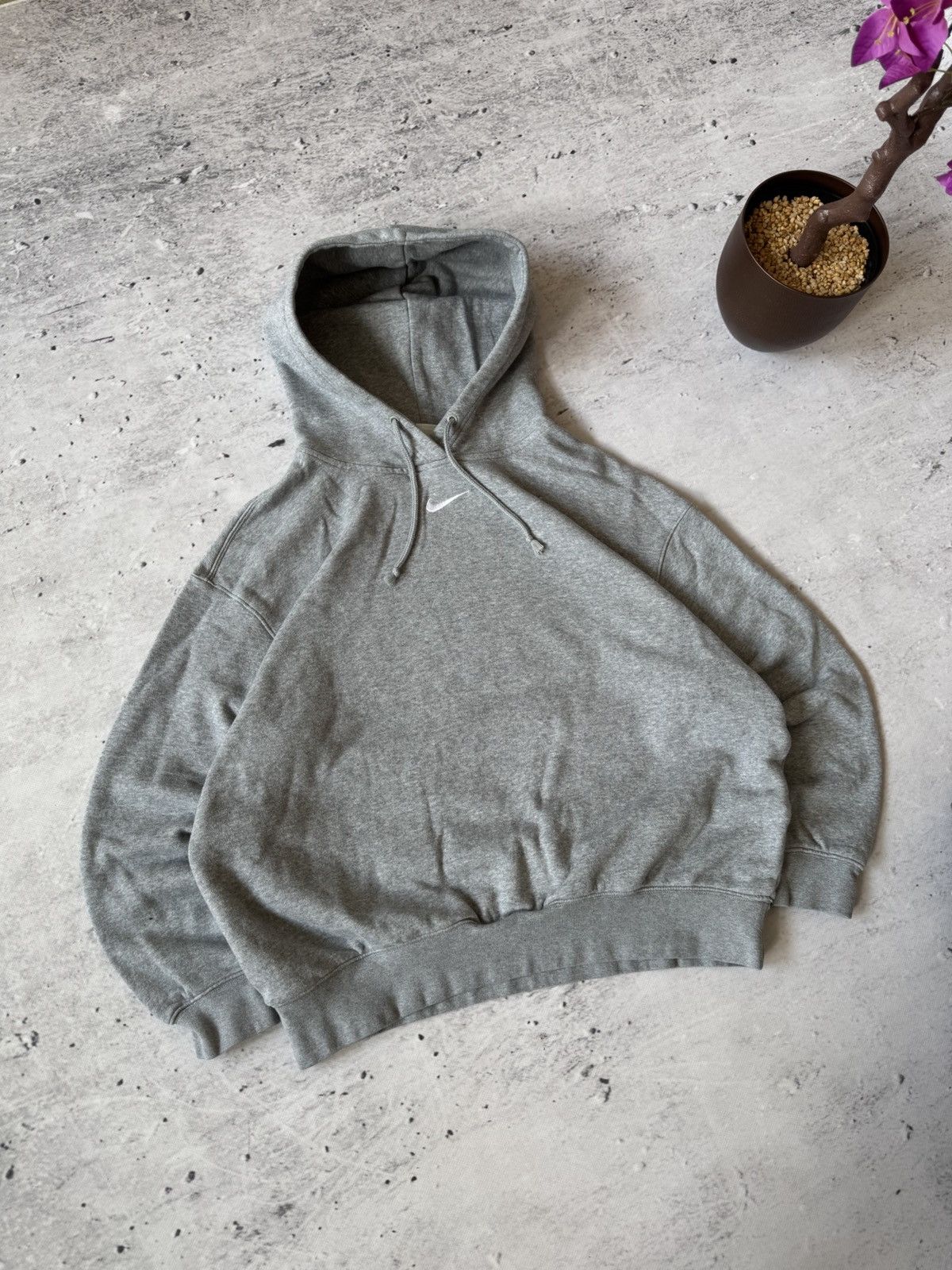 Nike × Vintage NIKE VINTAGE 00s y2k OVERSIZE BAGGY HOODIE CENTER LOGO Size US S / EU 44-46 / 1 - 1 Thumbnail