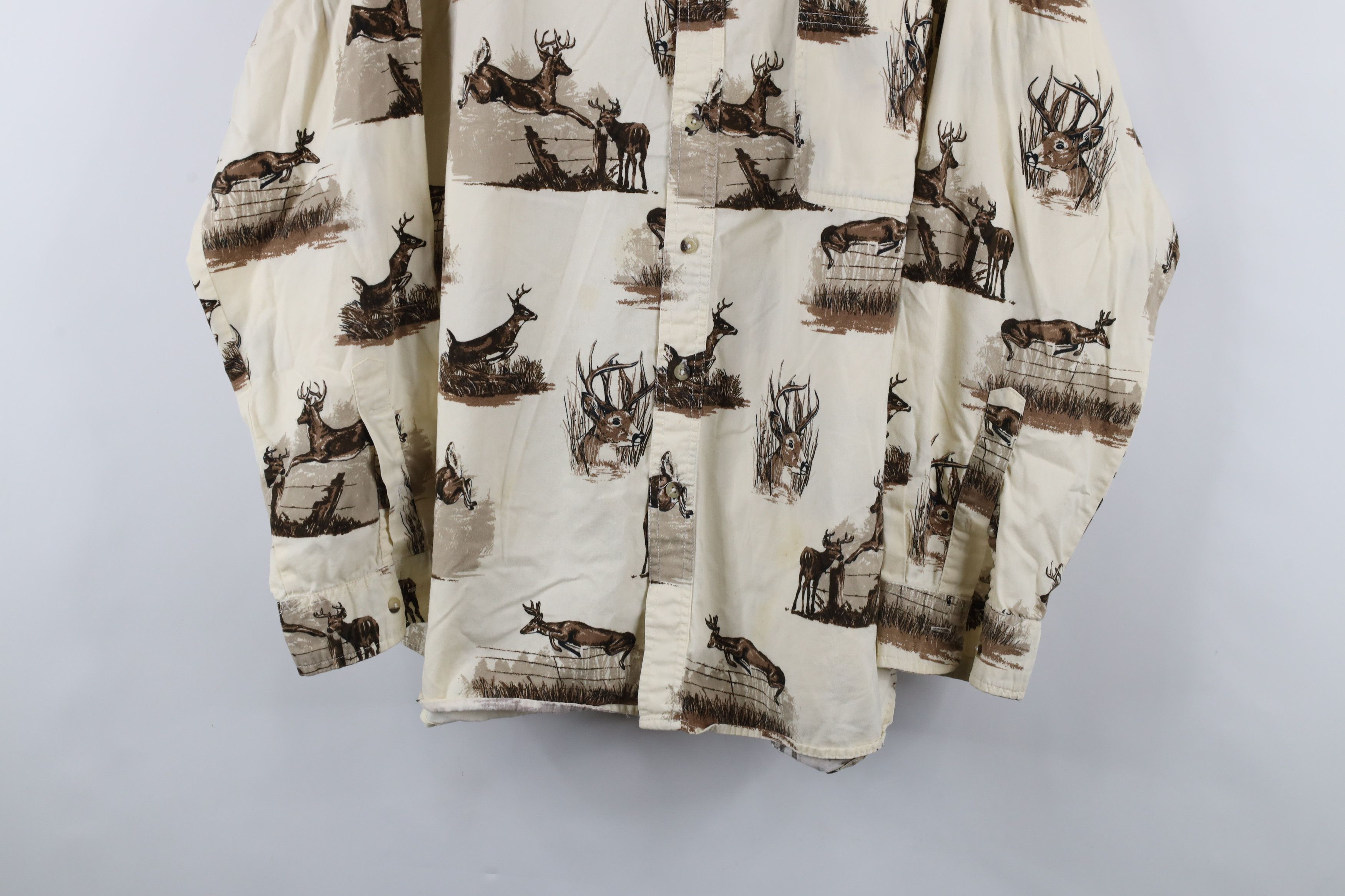 Vintage Vintage 90s Streetwear Deer Buck All Over Print Button Shirt Size US XL / EU 56 / 4 - 3 Thumbnail