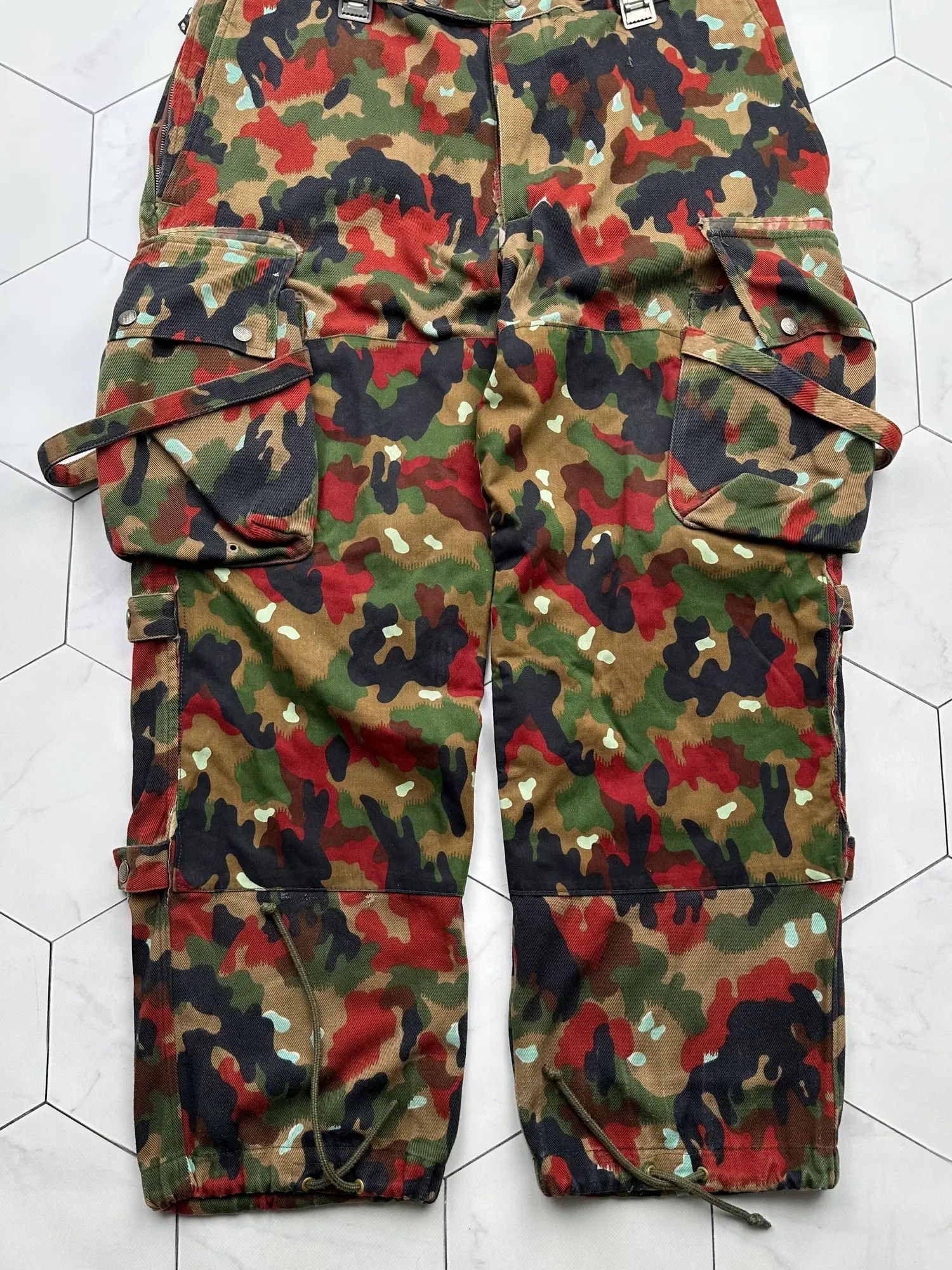 Japanese Brand Vintage Military Cargo Bondage Pants (B601)E2 Size US 36 / EU 52 - 3 Thumbnail