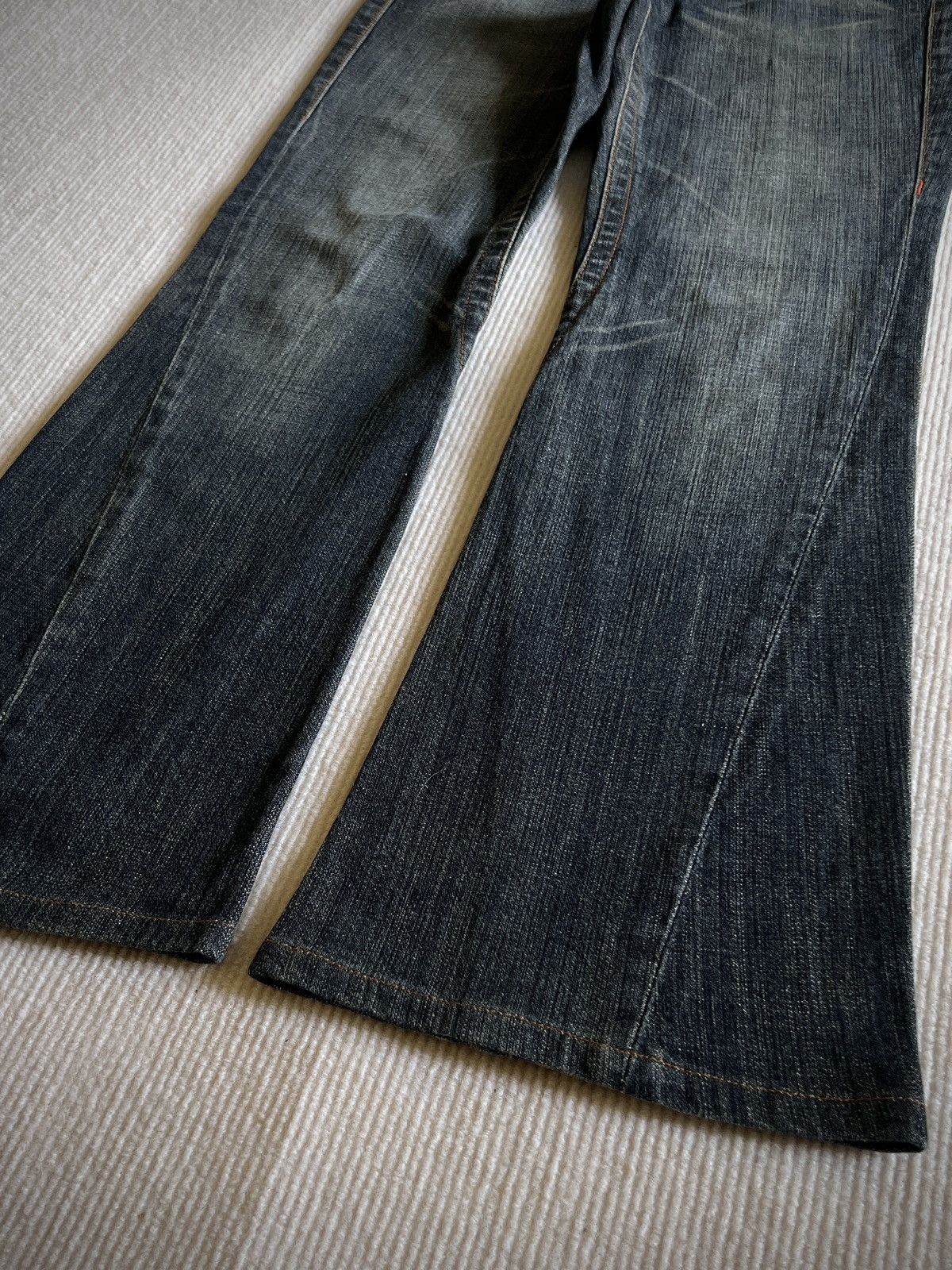 If Six Was Nine Archive Fre's Cate Leather Flap Distressed Flare Jeans Y2K Size 29" - 4 Thumbnail