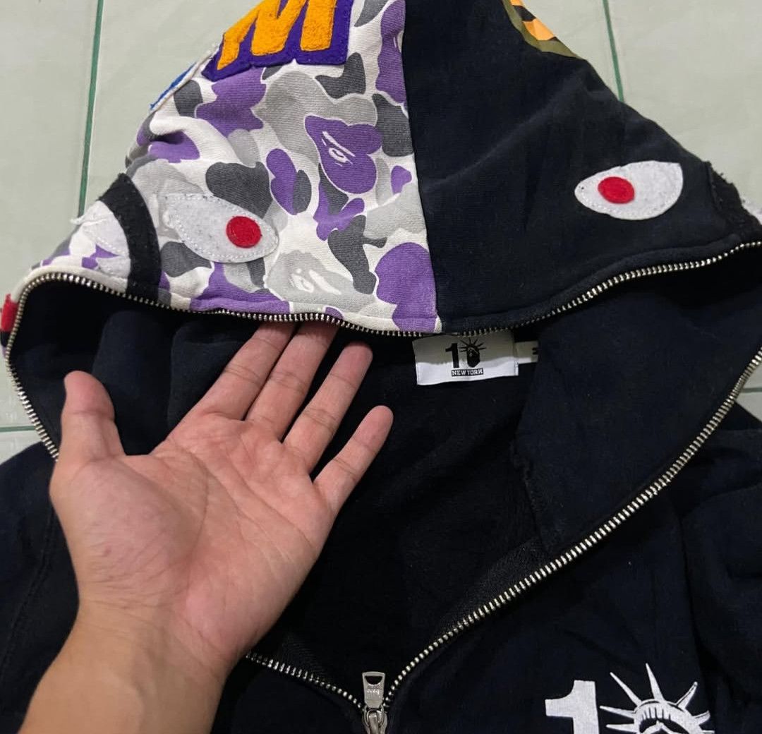 Bape A BATHING APE Bape Flatbush ZOMBiES nyc 10th shark hoody Size US M / EU 48-50 / 2 - 5 Thumbnail