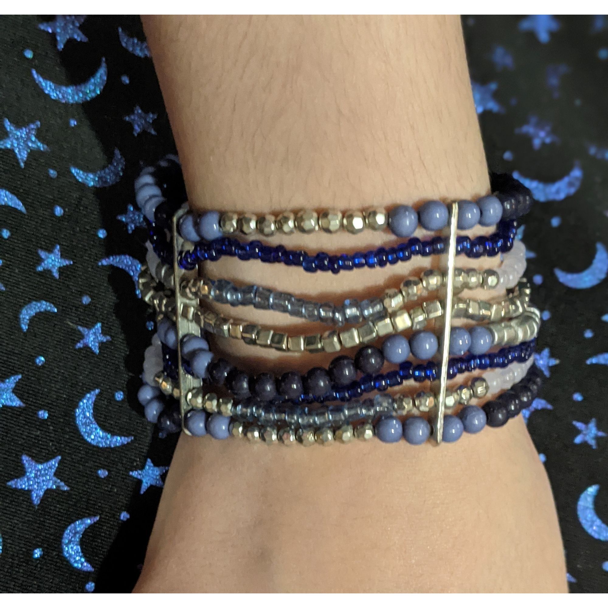 Other Blue And Silver Tone Multi Strand Bracelet Size ONE SIZE - 2 Thumbnail