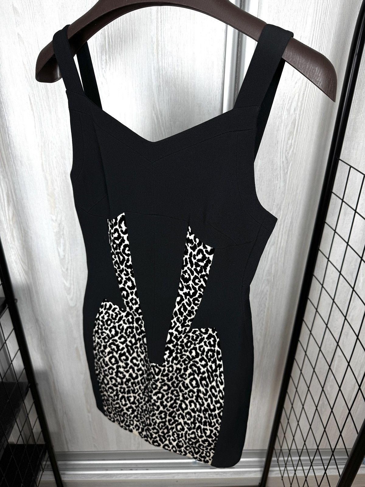 Antonio Berardi Antonio Berardi animal pattern white black mini dress Size S / US 4 / IT 40 - 7 Thumbnail