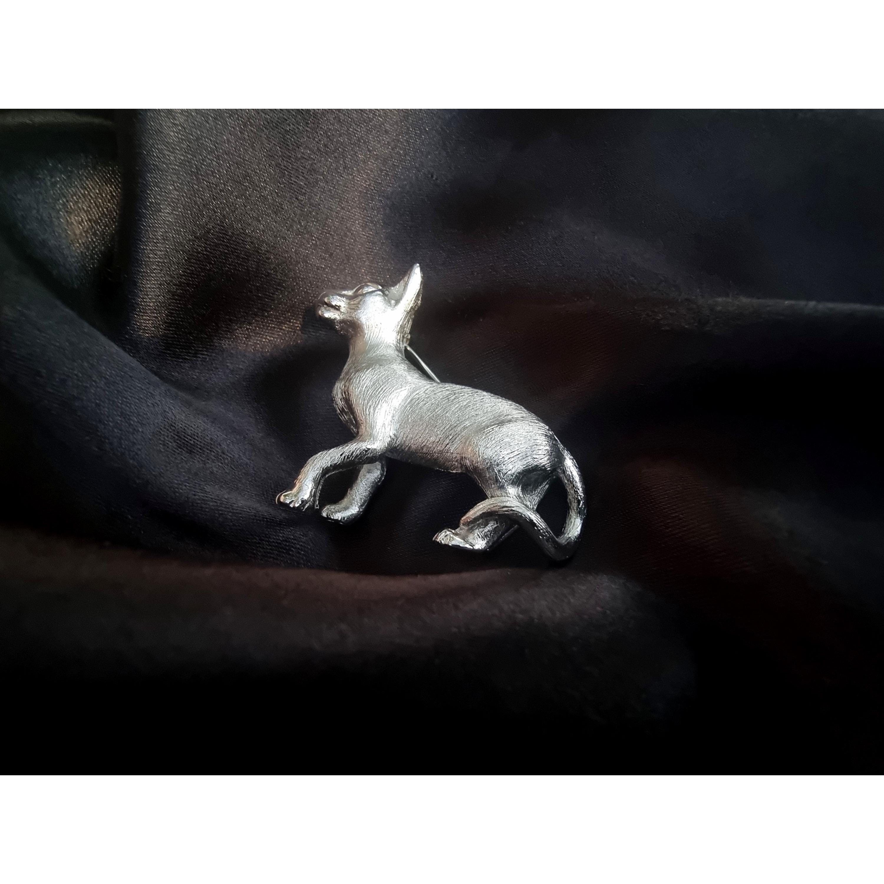Other Rare Find Vintage TRIFARI CROWN 1960s Signed Silver Toned Ca Size ONE SIZE - 2 Thumbnail