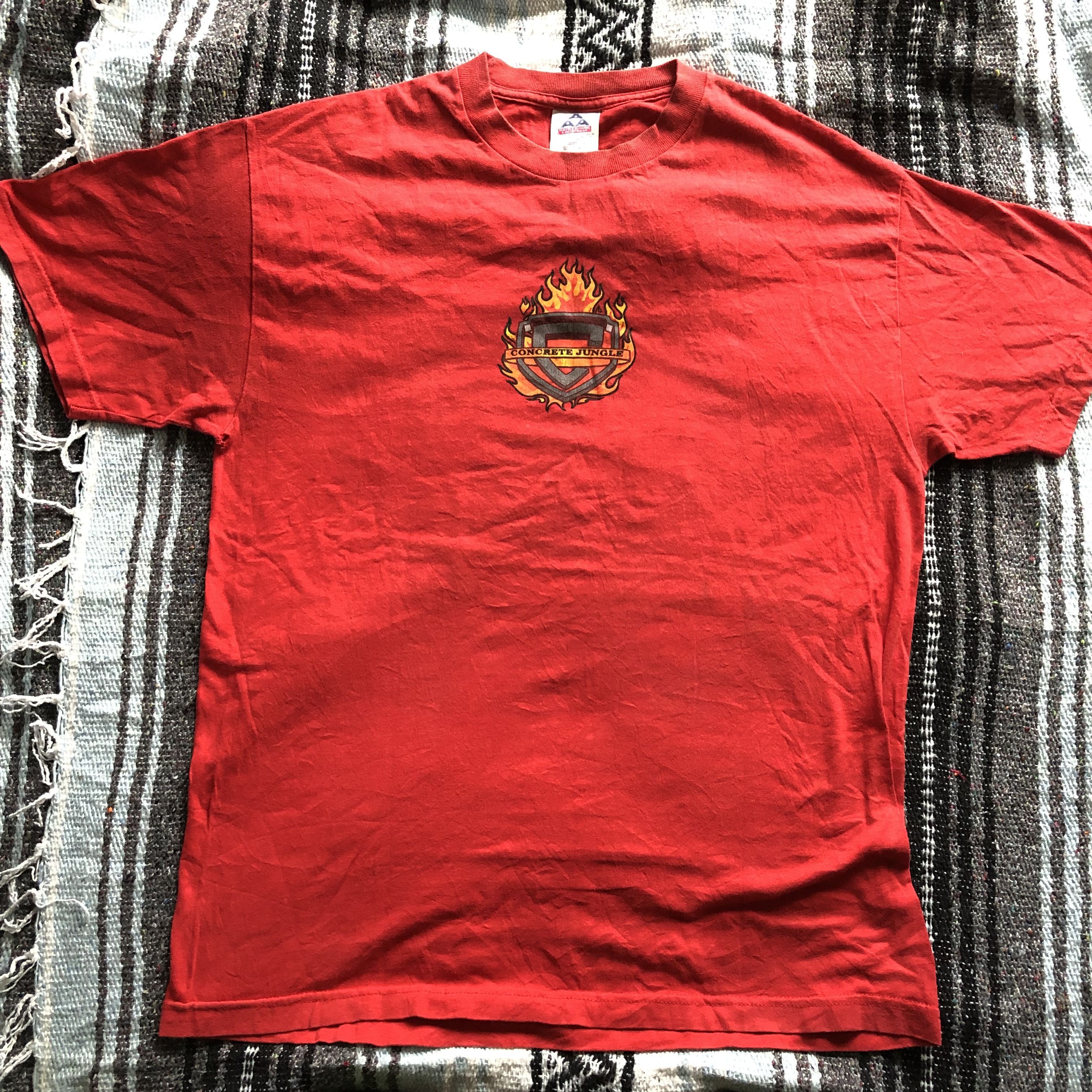 Vintage Vintage 90s Concrete Jungle designer art graphic tee shirt Size US L / EU 52-54 / 3 - 2 Thumbnail
