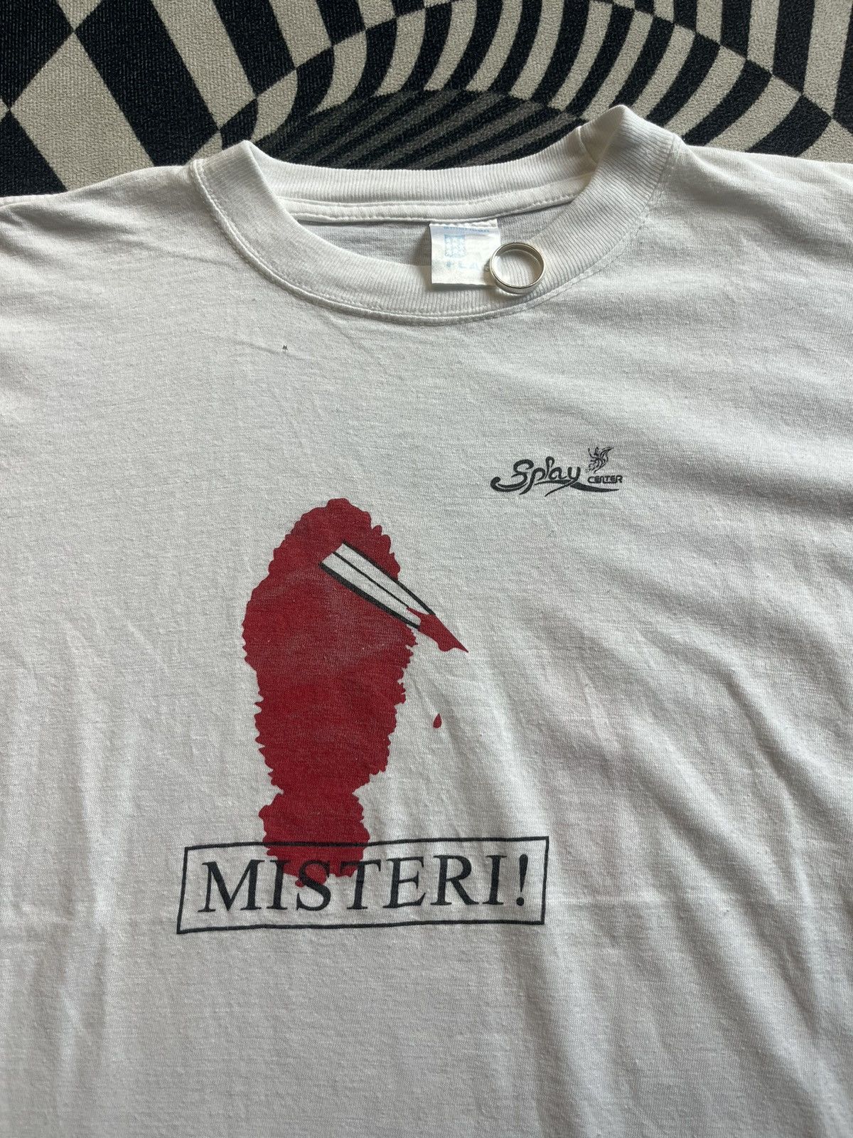 Arts & Science Vintage MISTERI ! Artwork by. Splay Center 90’s tshirt Size US L / EU 52-54 / 3 - 6 Thumbnail