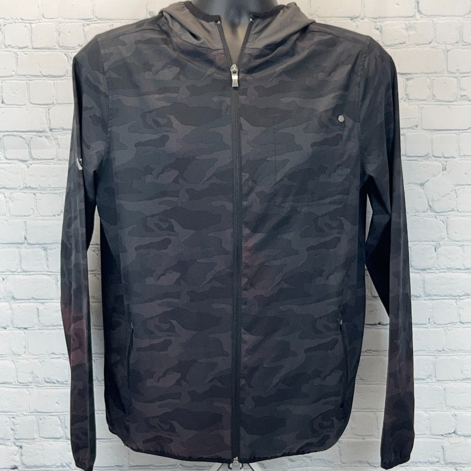Vuori Vuori Outdoor Trainer Shell Hooded Jacket Black Camo Army M Size US M / EU 48-50 / 2 - 2 Thumbnail