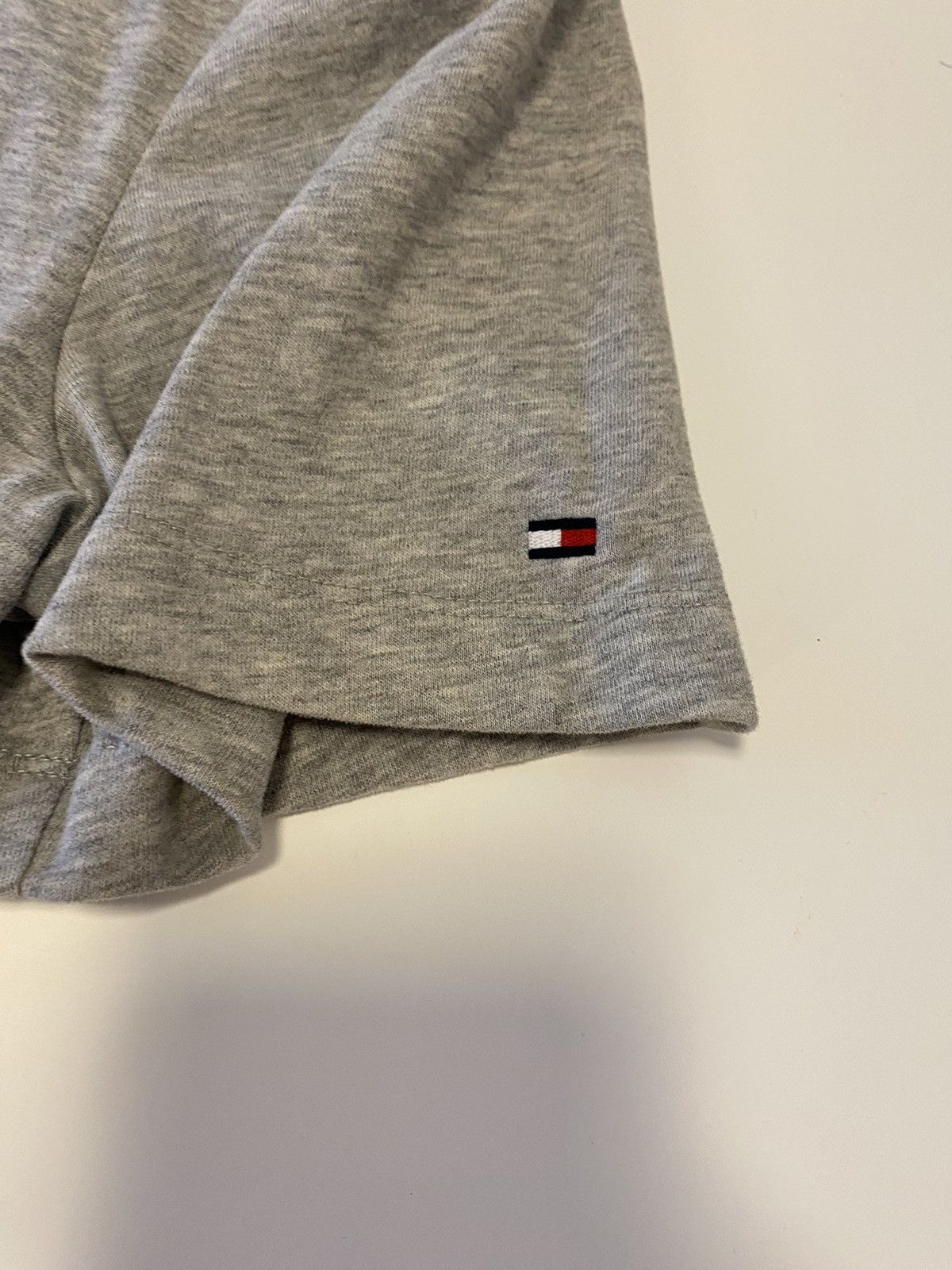 Tommy Hilfiger × Tommy Jeans × Vintage Gray Tommy Hilfiger Denim V-neck shirt Size US L / EU 52-54 / 3 - 4 Thumbnail