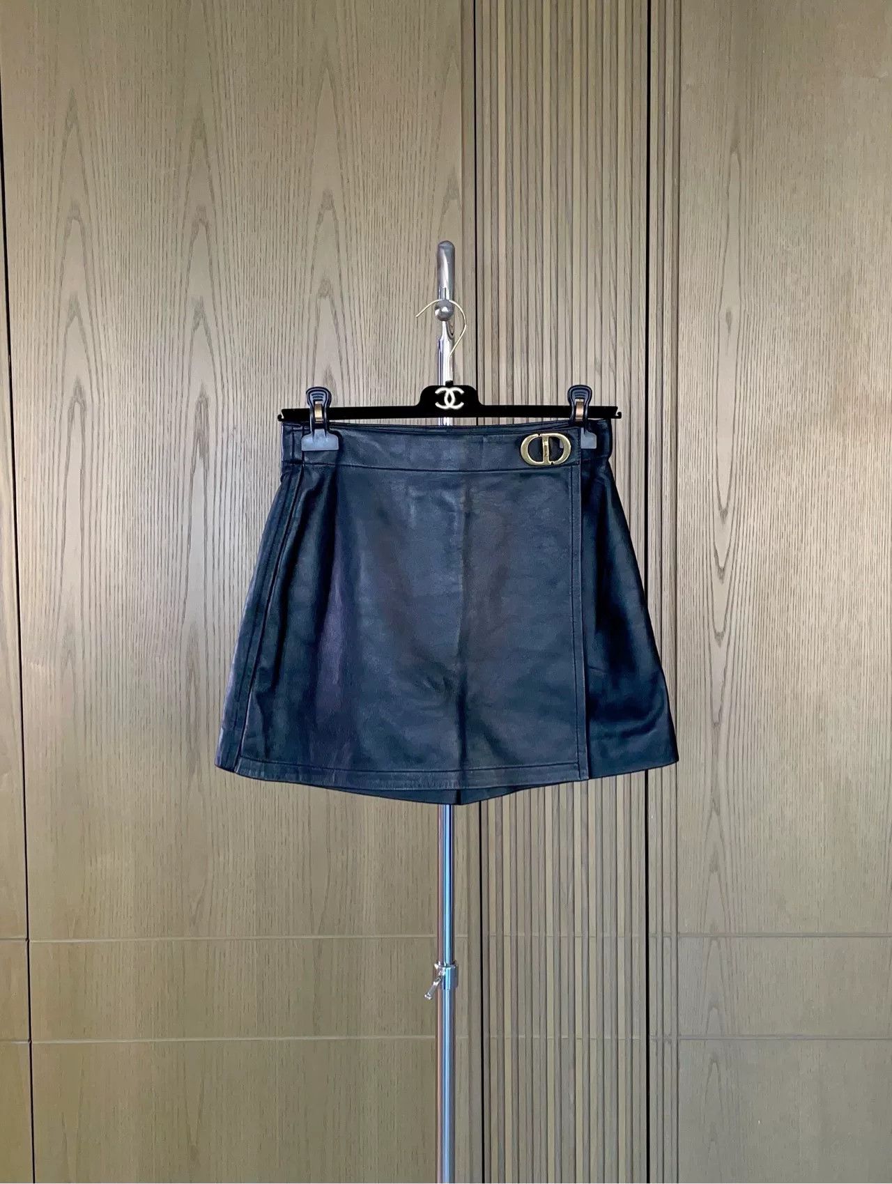 Dior Dior Black Lambskin CD Gold Buckle Skort Size 36" / US 14 / IT 50 - 1 Thumbnail
