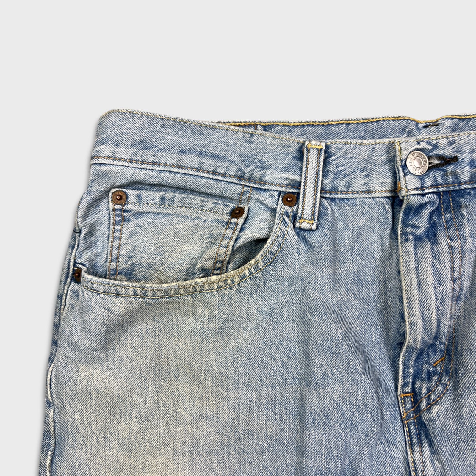 Levi's × Vintage Levi's 502 Jeans 34x33 Regular Taper Fit Faded Denim Pants Size US 34 / EU 50 - 3 Thumbnail