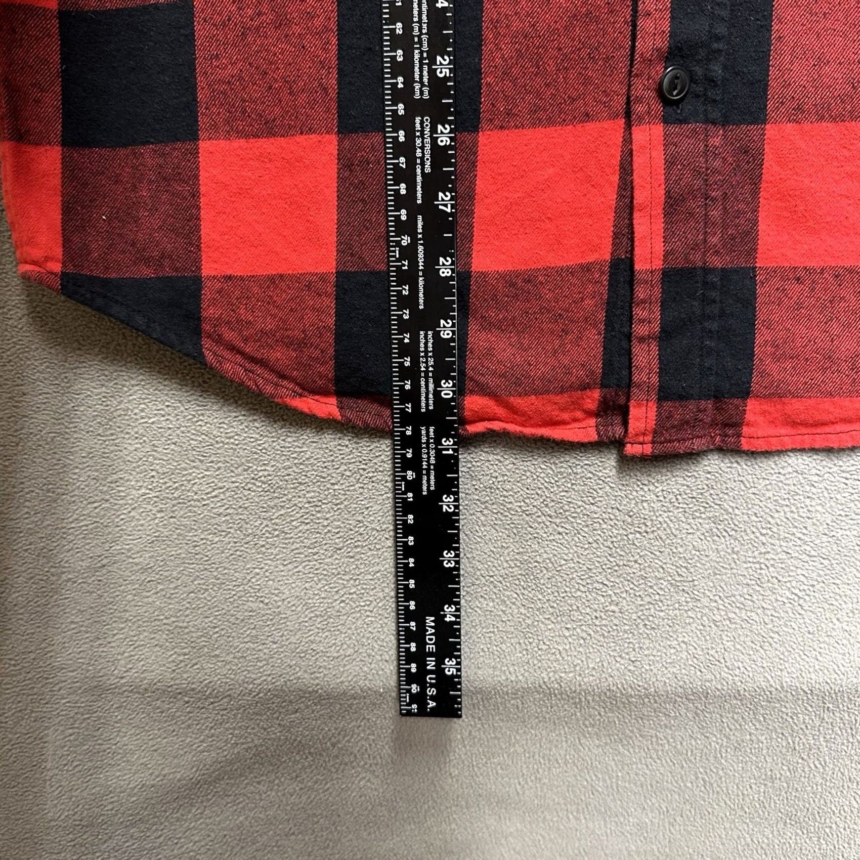 Lumberjack Falls Creek Shirt Mens Medium Red Buffalo Plaid Button-Up Flannel Outdoors Classic Casual Pockets EUC Size US M / EU 48-50 / 2 - 6 Thumbnail