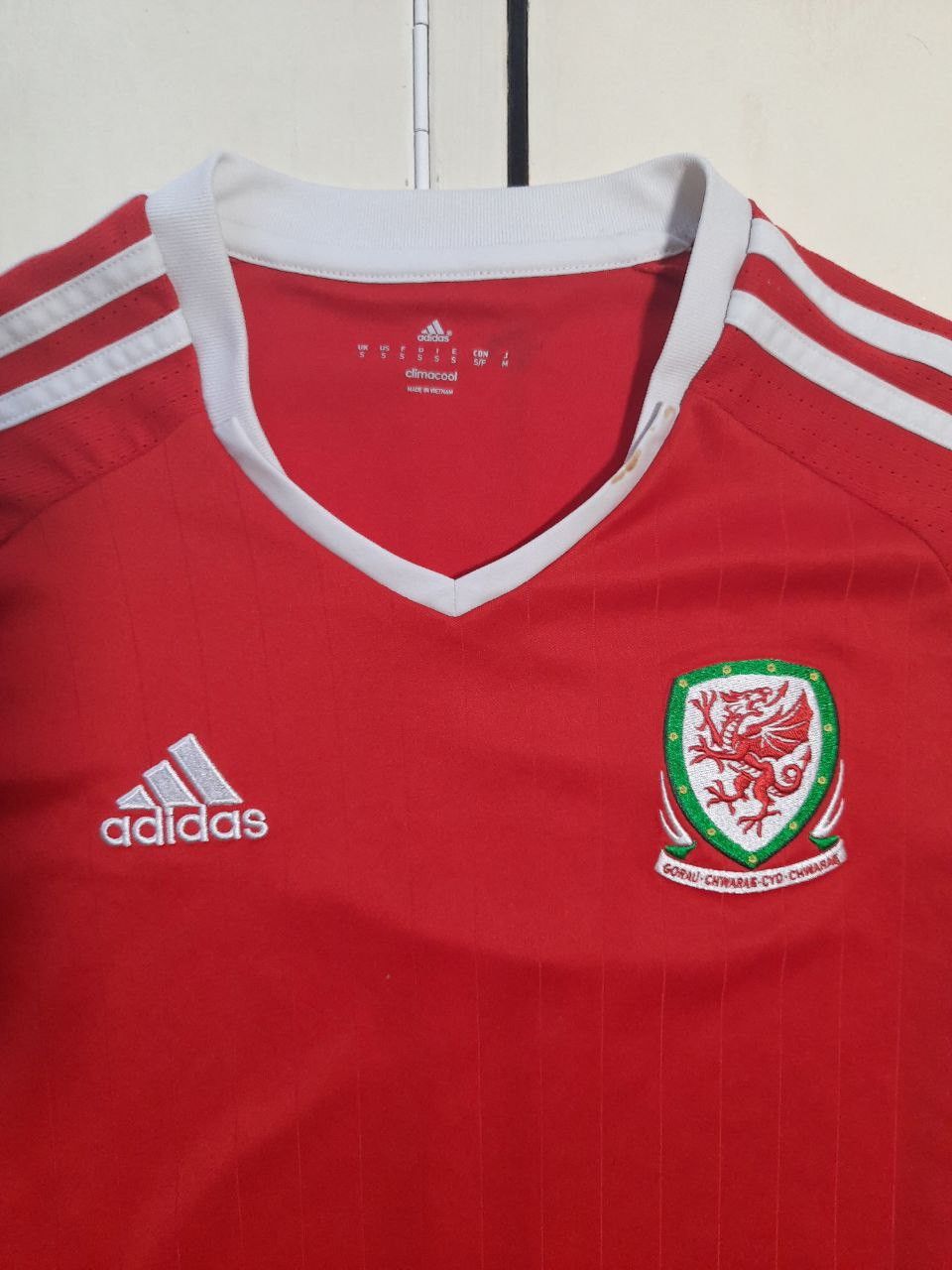 Adidas Adidas Wales Jersey 2016 Size US S / EU 44-46 / 1 - 8 Thumbnail