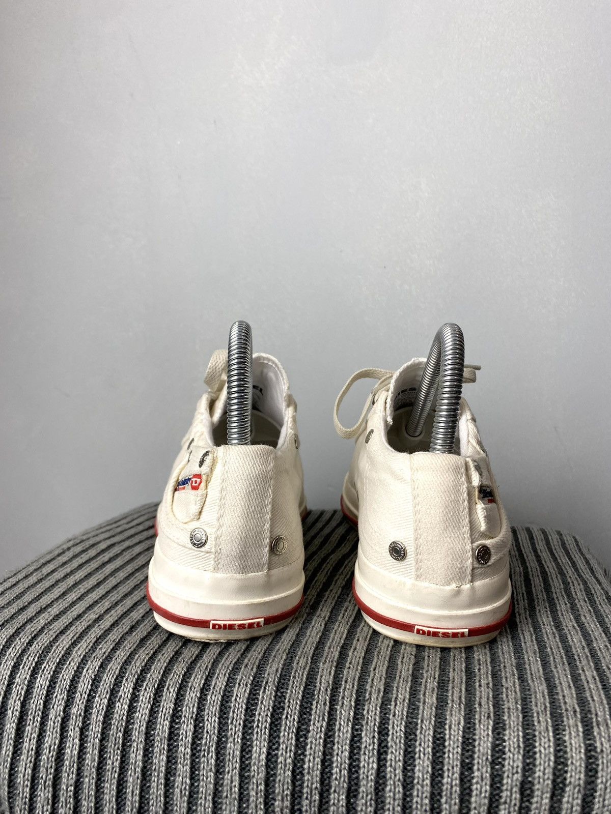 Diesel Vintage Diesel Low Top Design Denim Sneakers Bw Sport Size US 6 / IT 36 - 7 Thumbnail