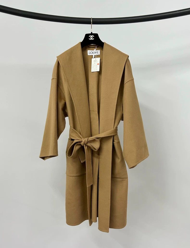 Loewe LOEWE Camel-colored wool overcoat with hood Size 4XL / US 24-26 - 1 Thumbnail