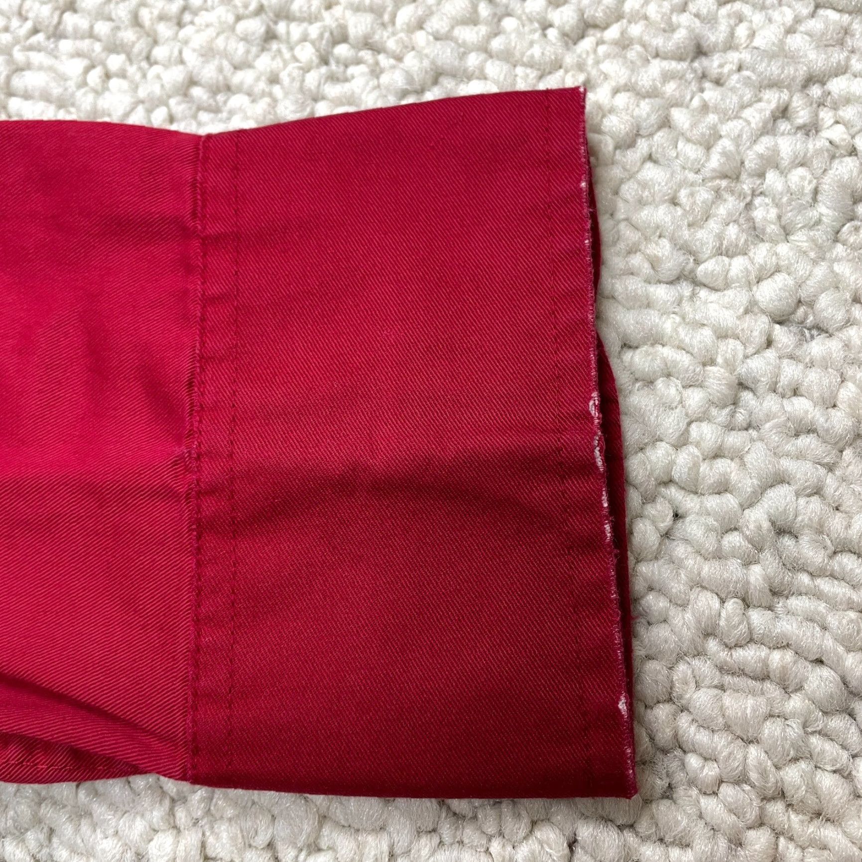 Izod VINTAGE IZOD Shirt Mens 16.5 32/33 Large Red Long Sleeve Button Down Collar Dress Twill Size 42R - 7 Thumbnail