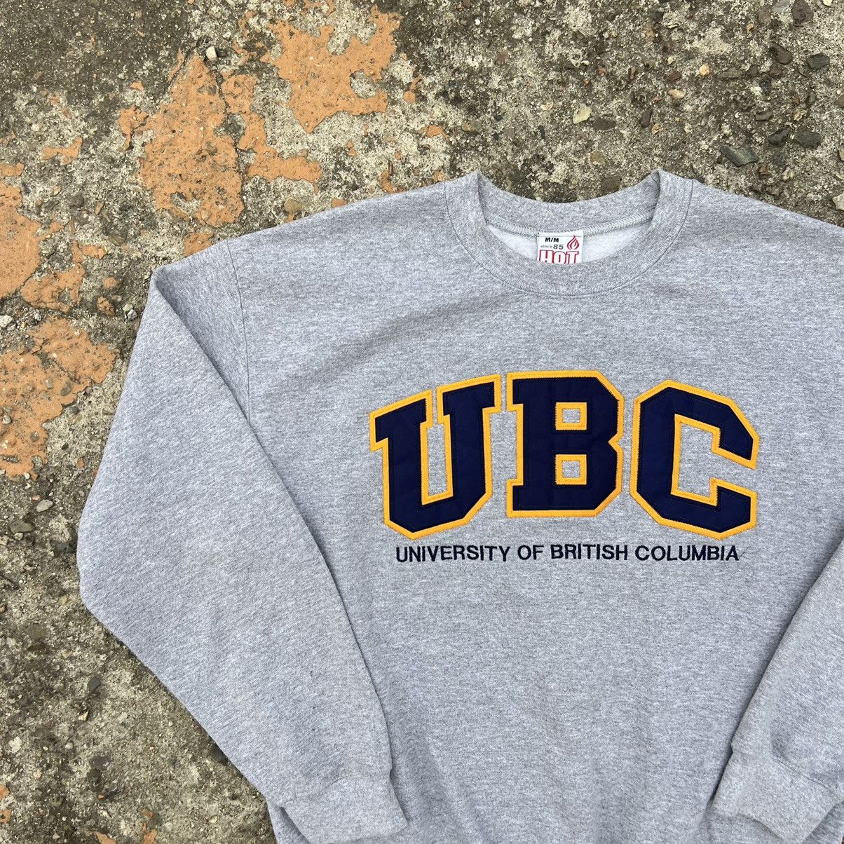 Vintage 1980s UBC Thrashed Raglan Sweatshirt Size US M / EU 48-50 / 2 - 3 Thumbnail