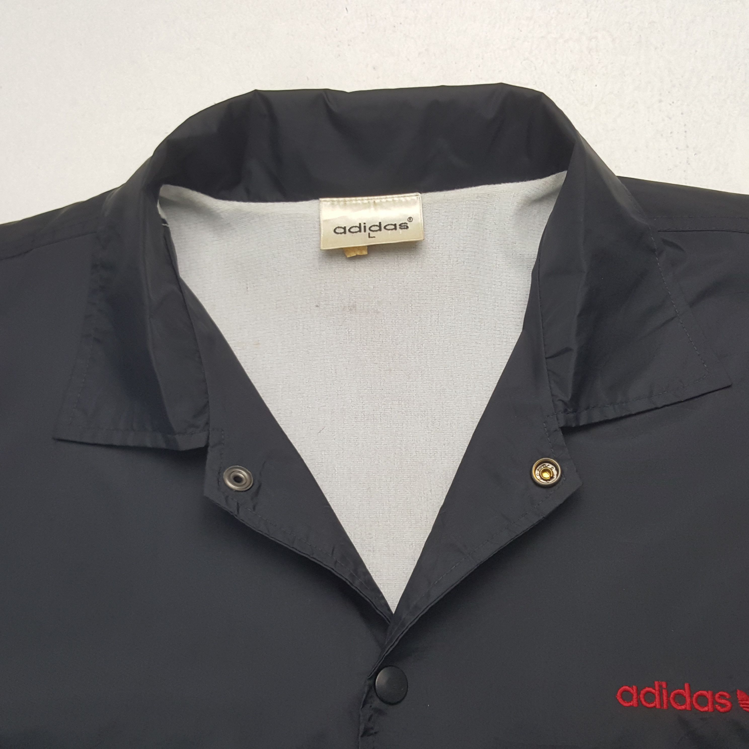 Adidas Vintage Adidas Trefoil Big Logo Windbreaker Jacket Size US XL / EU 56 / 4 - 5 Thumbnail