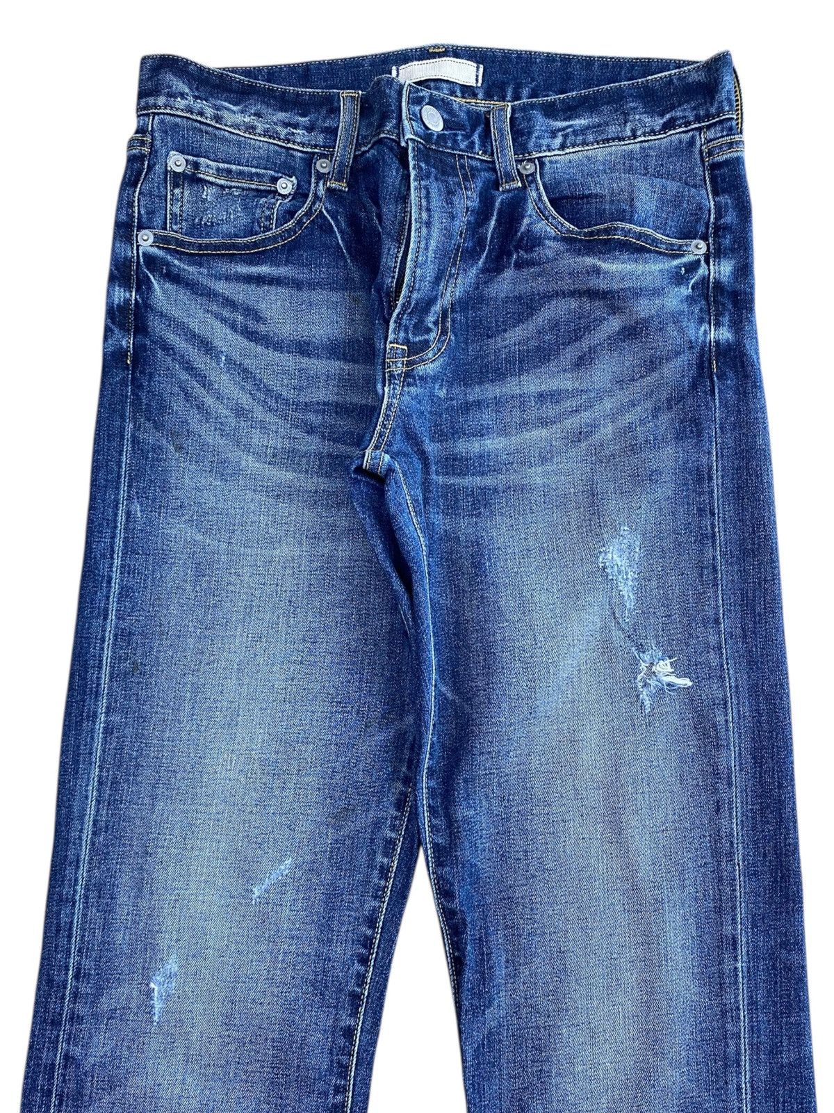 Uniqlo Uniqlo Ripped Whiskers Faded Style Loose Jeans Size US 29 - 2 Thumbnail