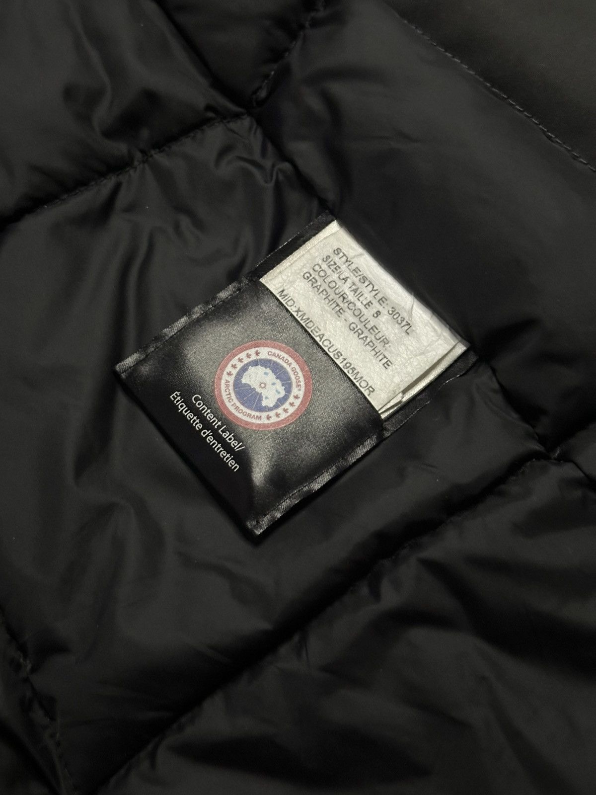 Canada Goose Canada Goose Down Jacket – Size S Size US S / EU 44-46 / 1 - 7 Thumbnail