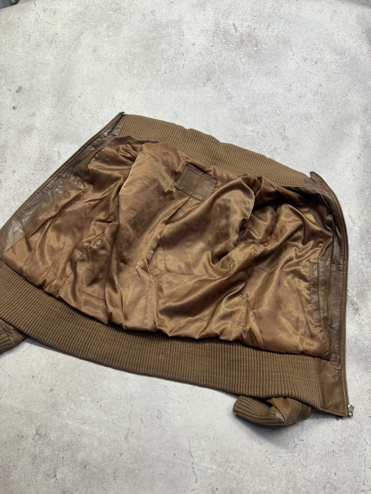 Issey Miyake Vintage 00s Soft Leather Bomber Jacket Size US S / EU 44-46 / 1 - 6 Thumbnail
