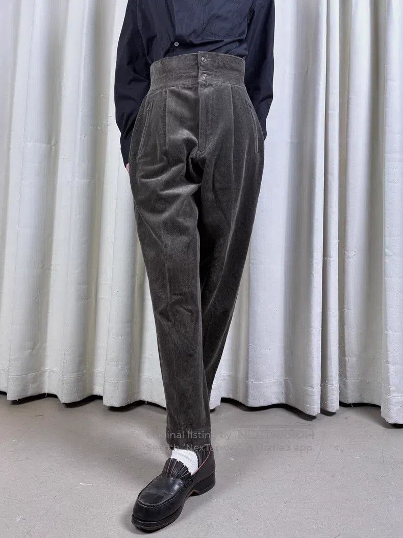 Issey Miyake Issey Miyake Calligraphy Logo Classic Waistband Corduroy T Size 25" / US 0 / IT 36 - 1 Thumbnail