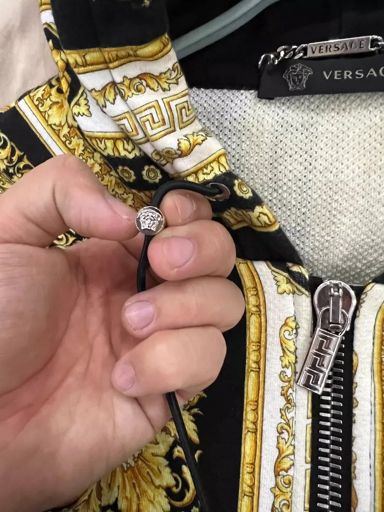 Versace Versace Classic baroque style stitching pattern design Size US M / EU 48-50 / 2 - 11 Thumbnail