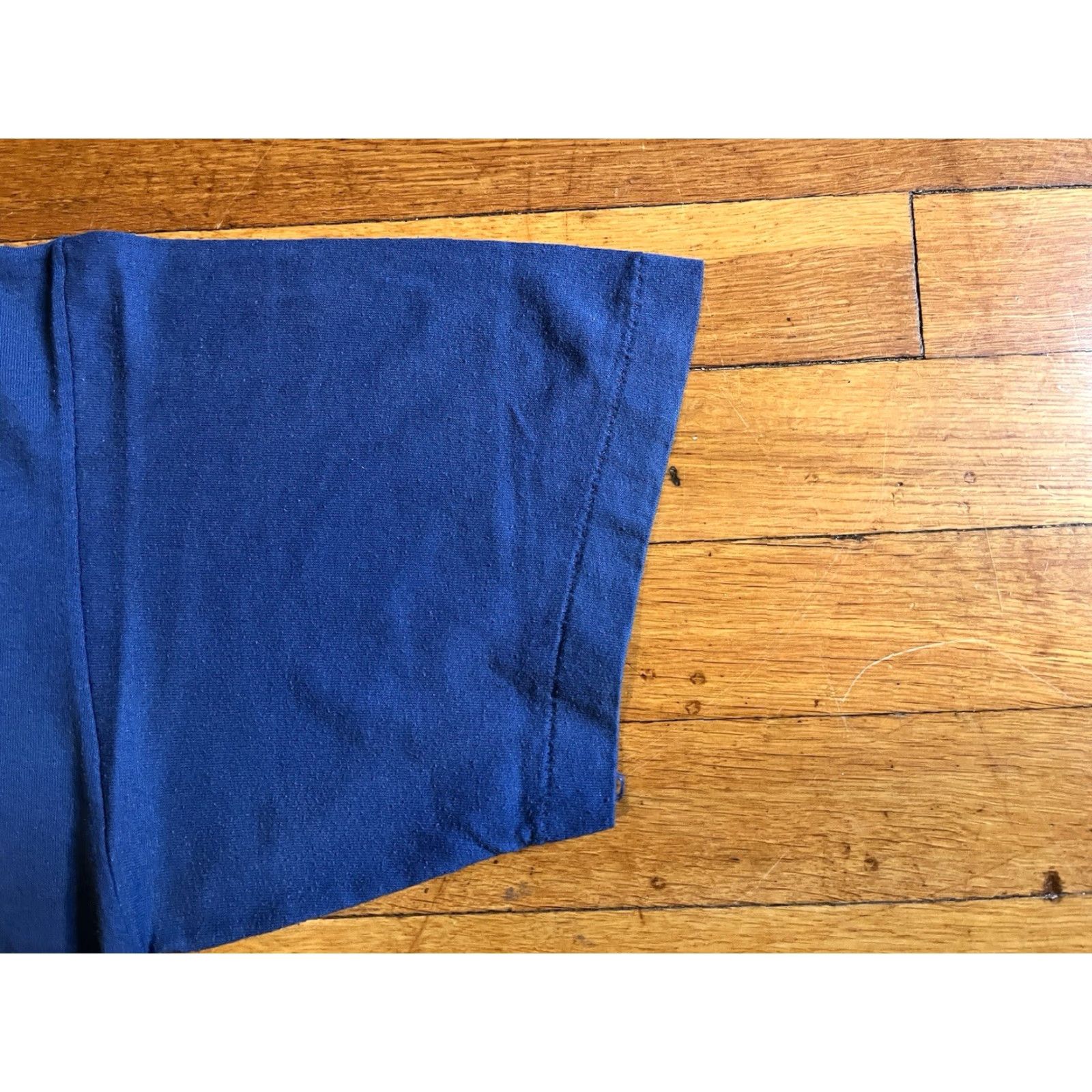 Jerzees VINTAGE JERZEES New Jersey Shirt Men’s XL Blue POW MIA 90s Graphic Print Short Sleeve Crew Neck Logo USA Military Retro 80s 90s Size US XL / EU 56 / 4 - 5 Thumbnail