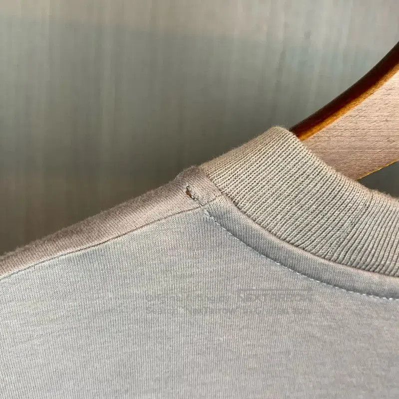 Prada Prada Grey Graphic Print Short Sleeve T-Shirt. Size US XS / EU 42 / 0 - 5 Thumbnail