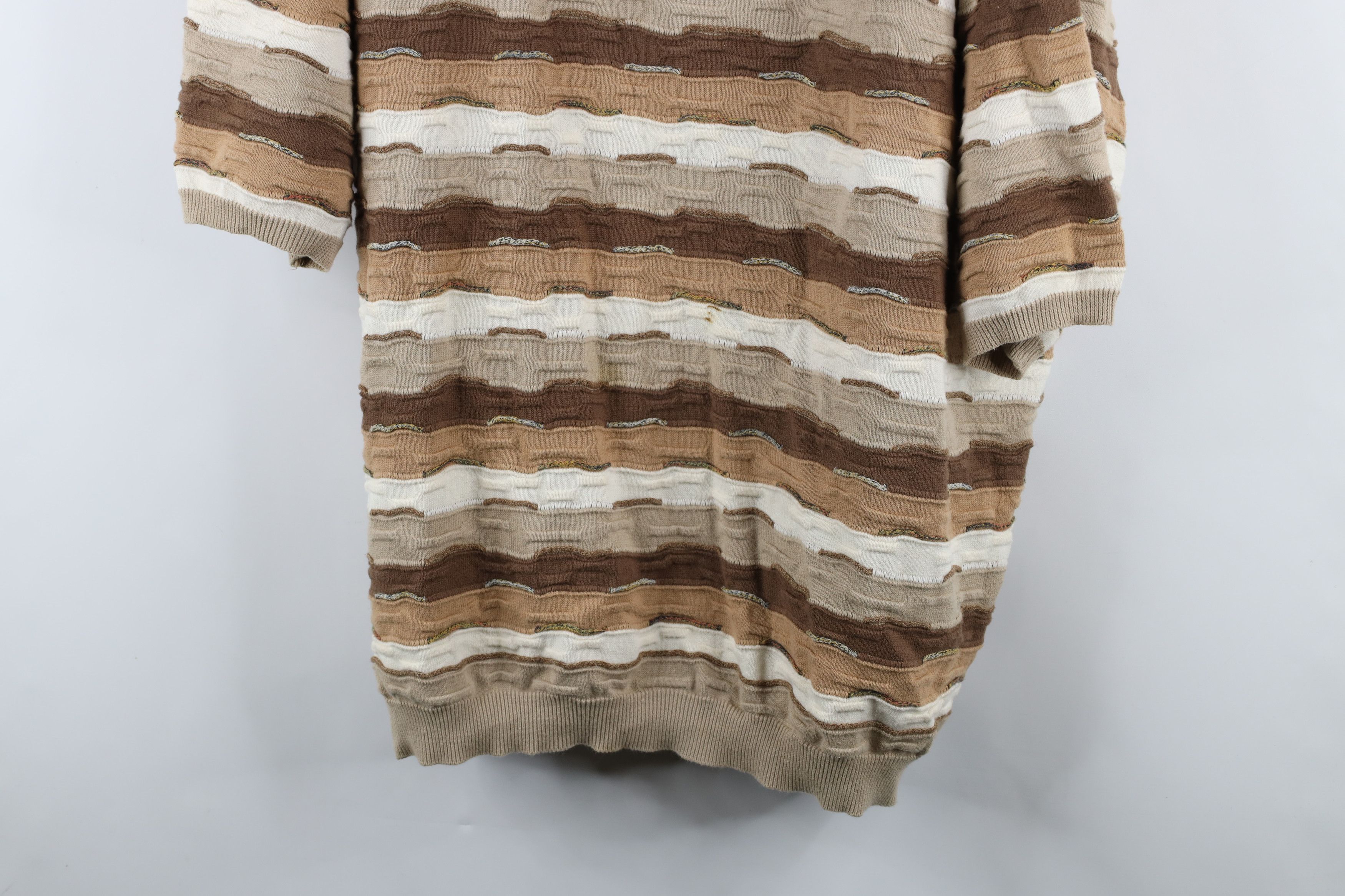 Vintage Vintage 90s Coogi Style Fleck Knit Short Sleeve Sweater Size US XXL / EU 58 / 5 - 3 Thumbnail