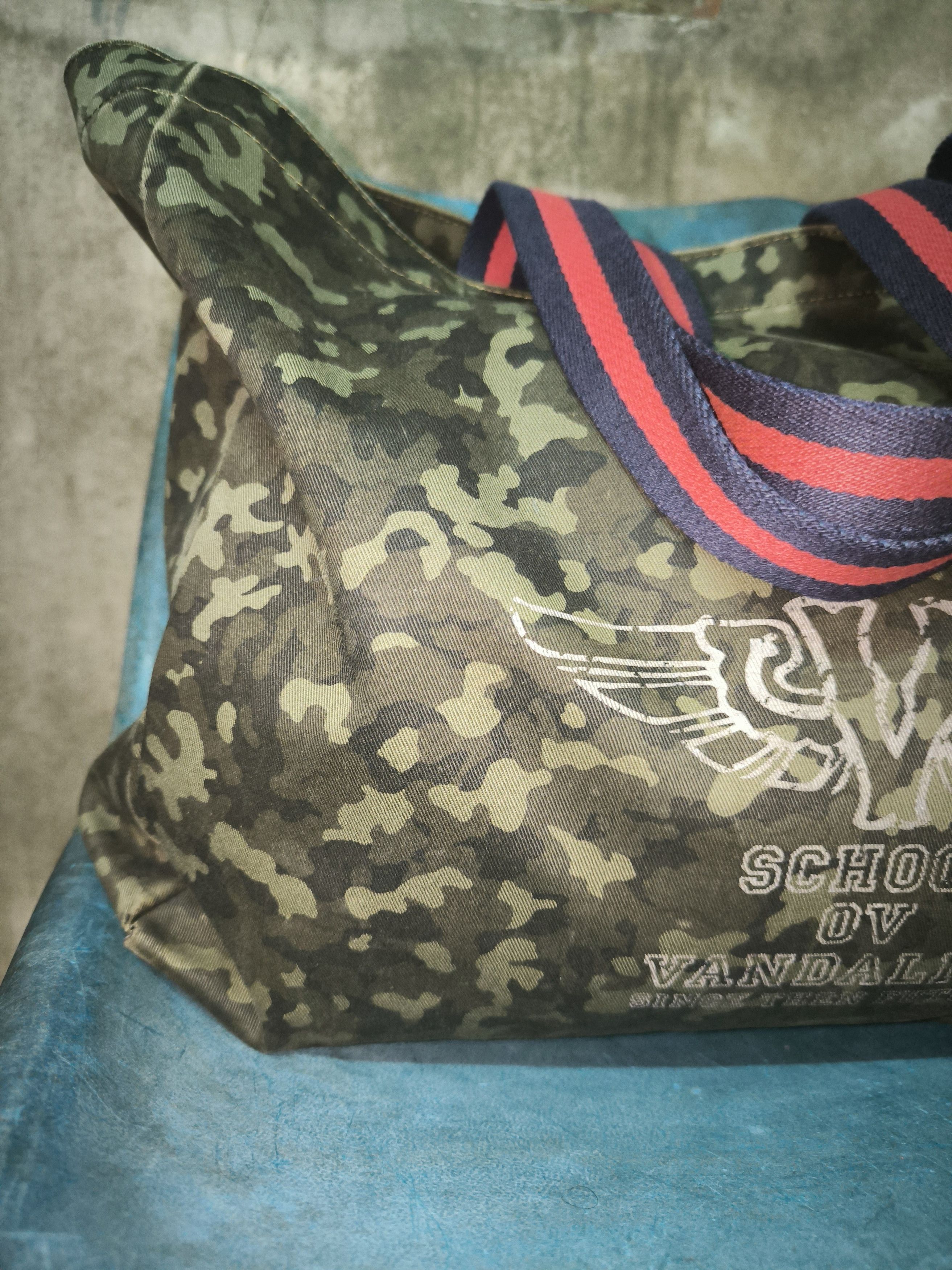 Japanese Brand × Porter × Vandalize Camouflage Large Tote Bag Size ONE SIZE - 21 Thumbnail
