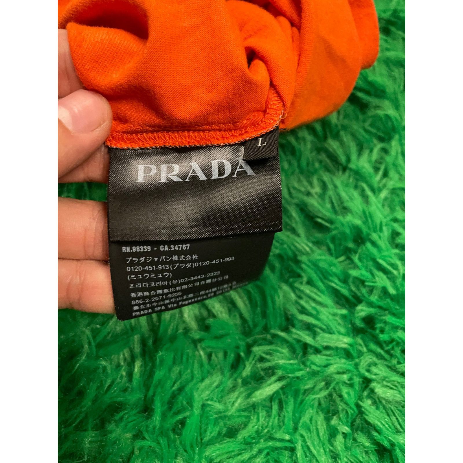Prada Prada T Shirt Orange Pocket L Size US L / EU 52-54 / 3 - 3 Thumbnail