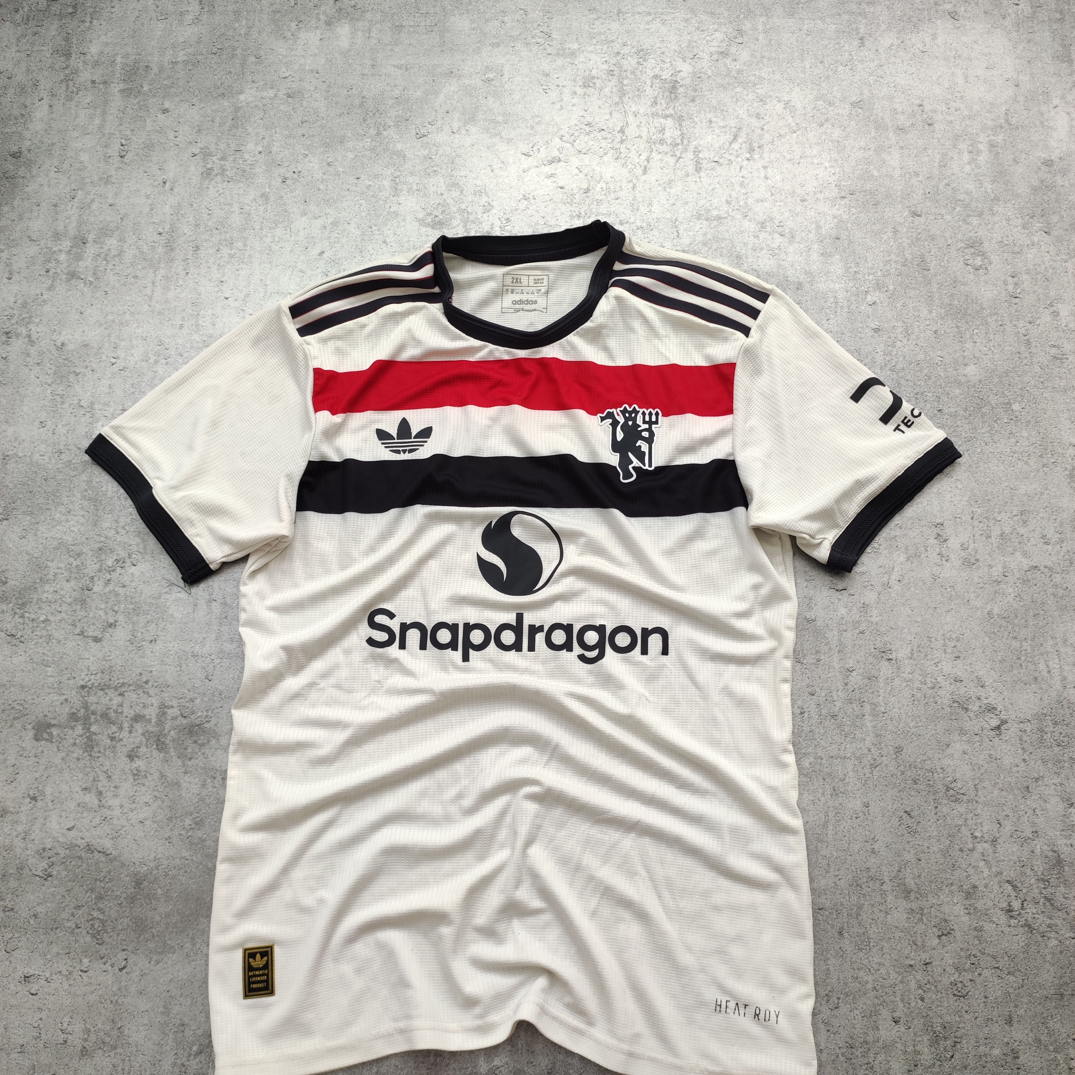 Adidas RARE 2024/25 Manchester United Archive 3th Adidas Jersey Size US XXL / EU 58 / 5 - 2 Thumbnail