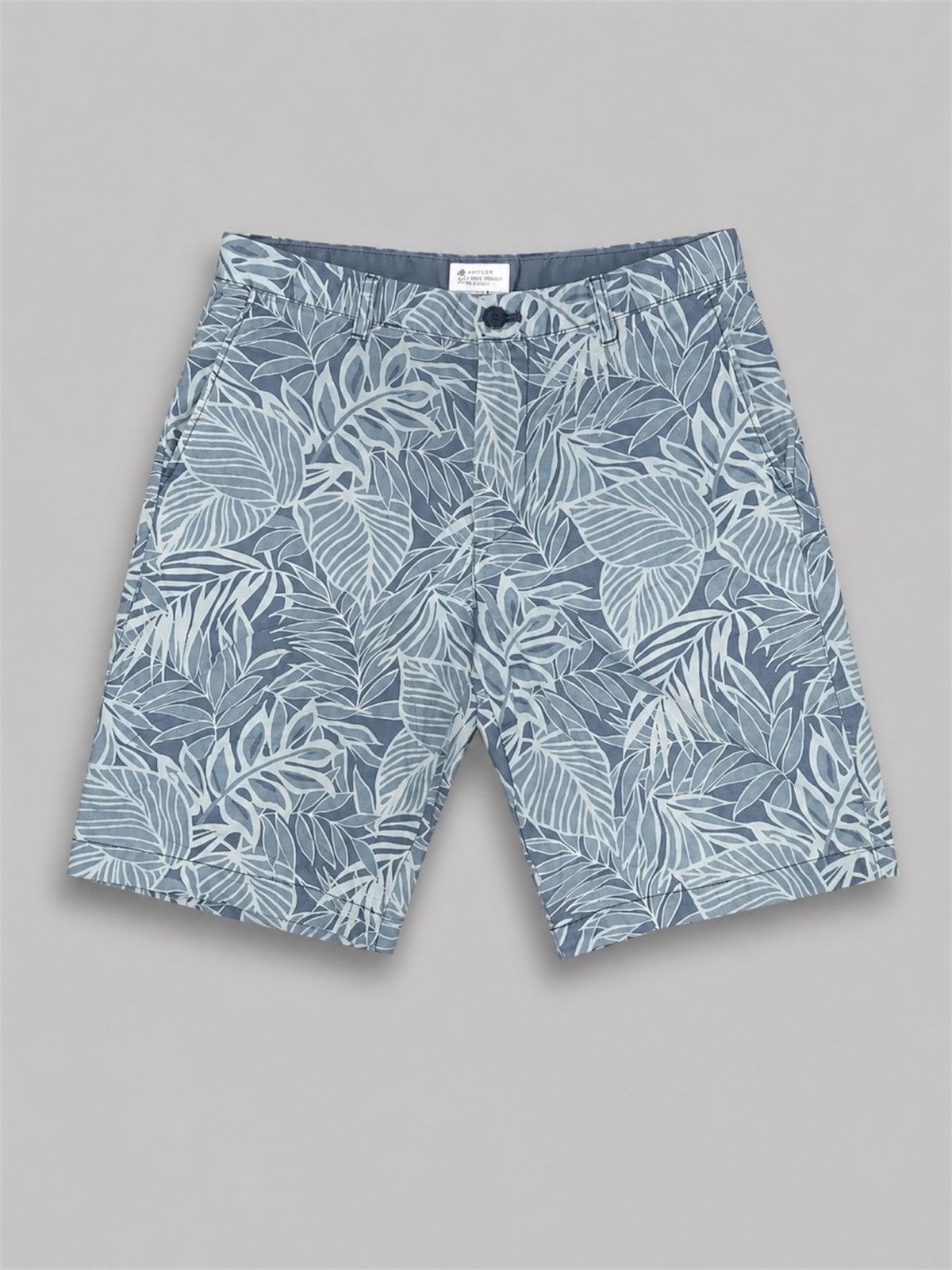 Uniqlo Iolani Hawaiian Classic Uniqlo Short Pants Size US 32 / EU 48 - 1 Thumbnail