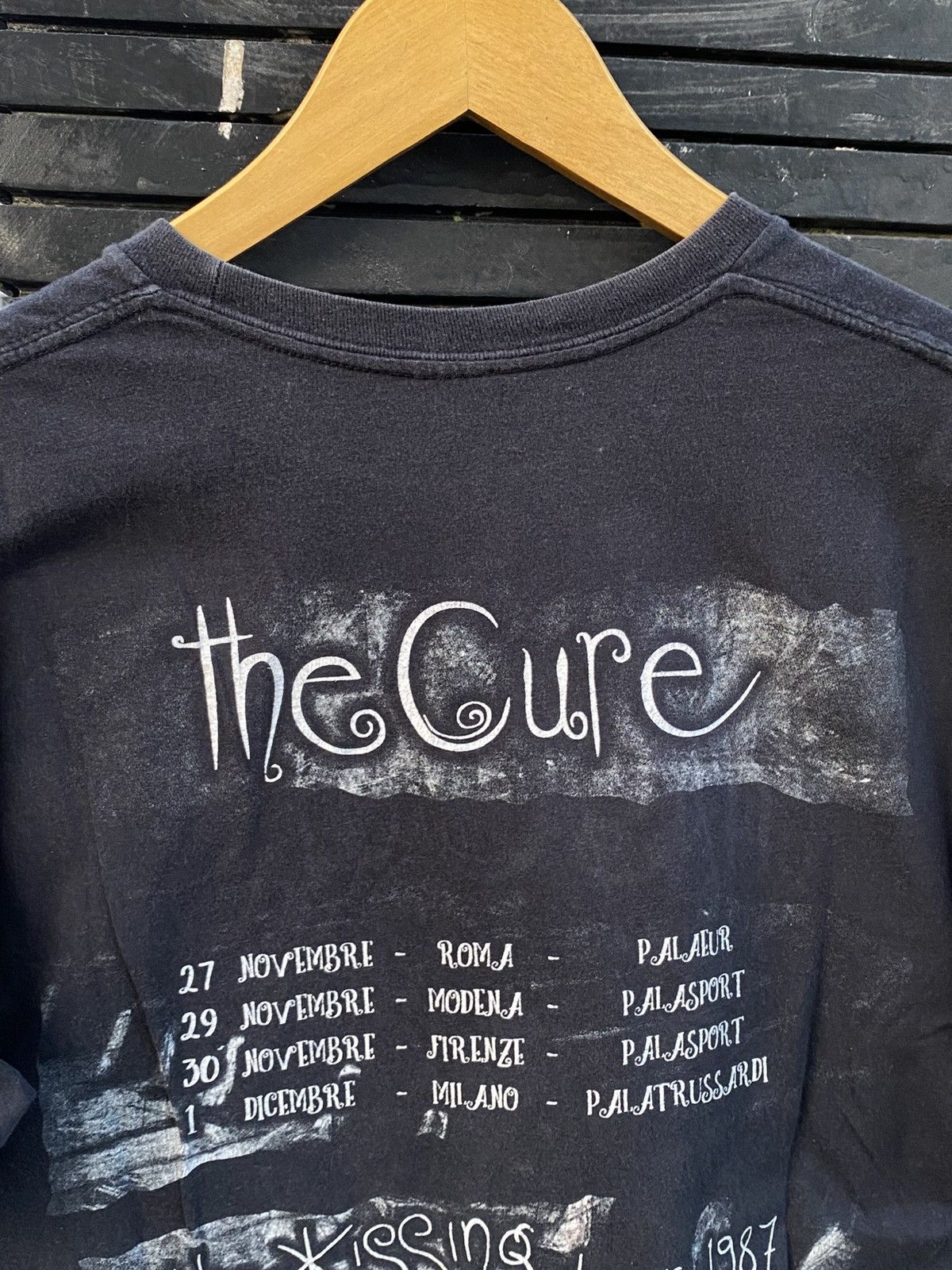 Band Tees The cure "the kissing tour" t-shirt Size US M / EU 48-50 / 2 - 2 Thumbnail