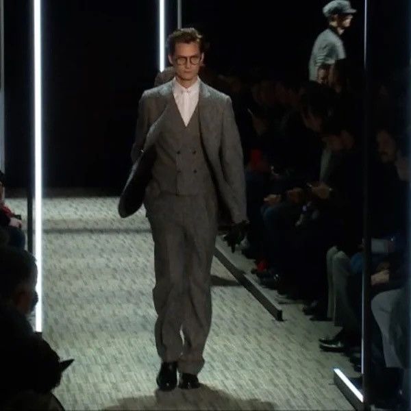 Cerruti 1881 × Designer × Vintage Vintage Cerruti 1881 Paco Rabbane Wool Pants Size US 30 / EU 46 - 1 Thumbnail