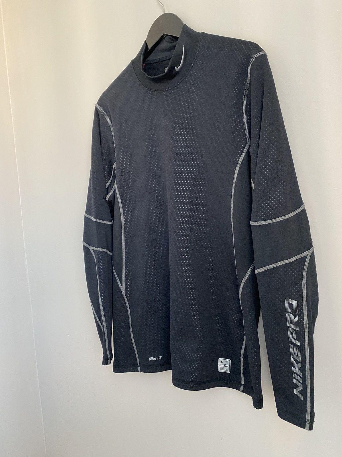 Nike Nike Pro Combat Longsleeve for Men Size US L / EU 52-54 / 3 - 2 Thumbnail