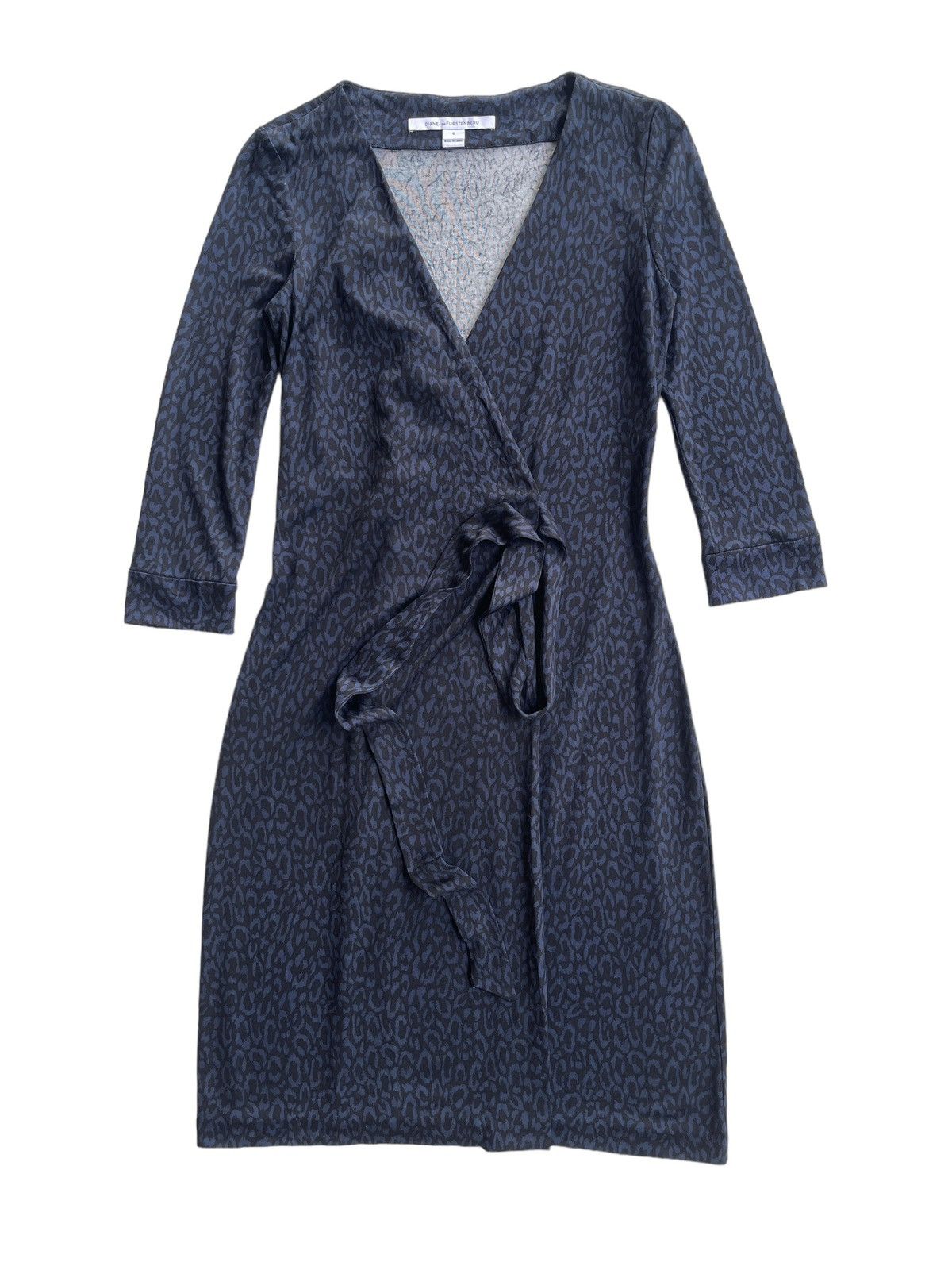 Diane von Furstenberg Diane Von Furstenberg Leopard Printed Wrap Dresses Size XS / US 0-2 / IT 36-38 - 1 Thumbnail