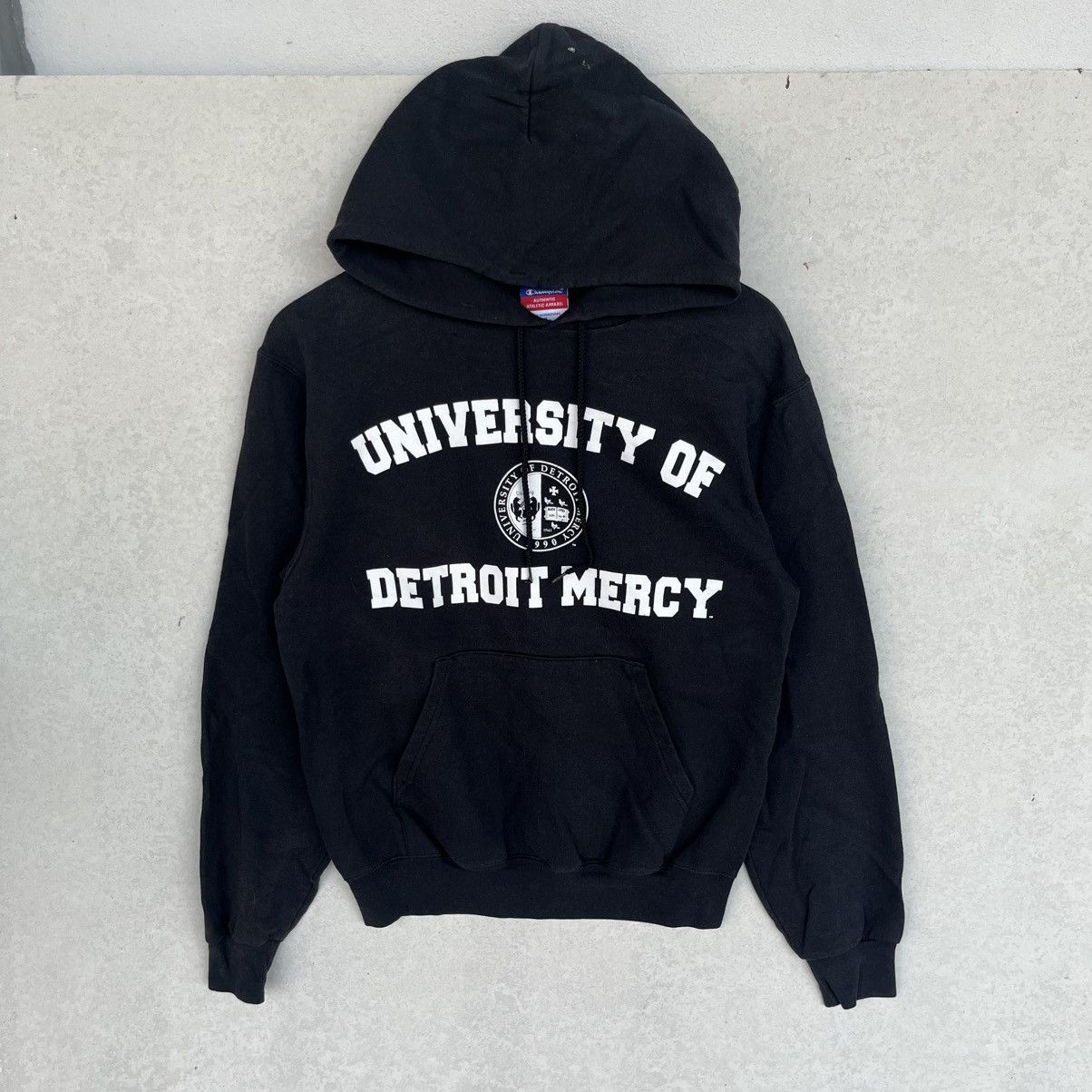 Other Vintage Champion Of Detroit Mercy Black Hoodie Size S Size US S / EU 44-46 / 1 - 1 Thumbnail