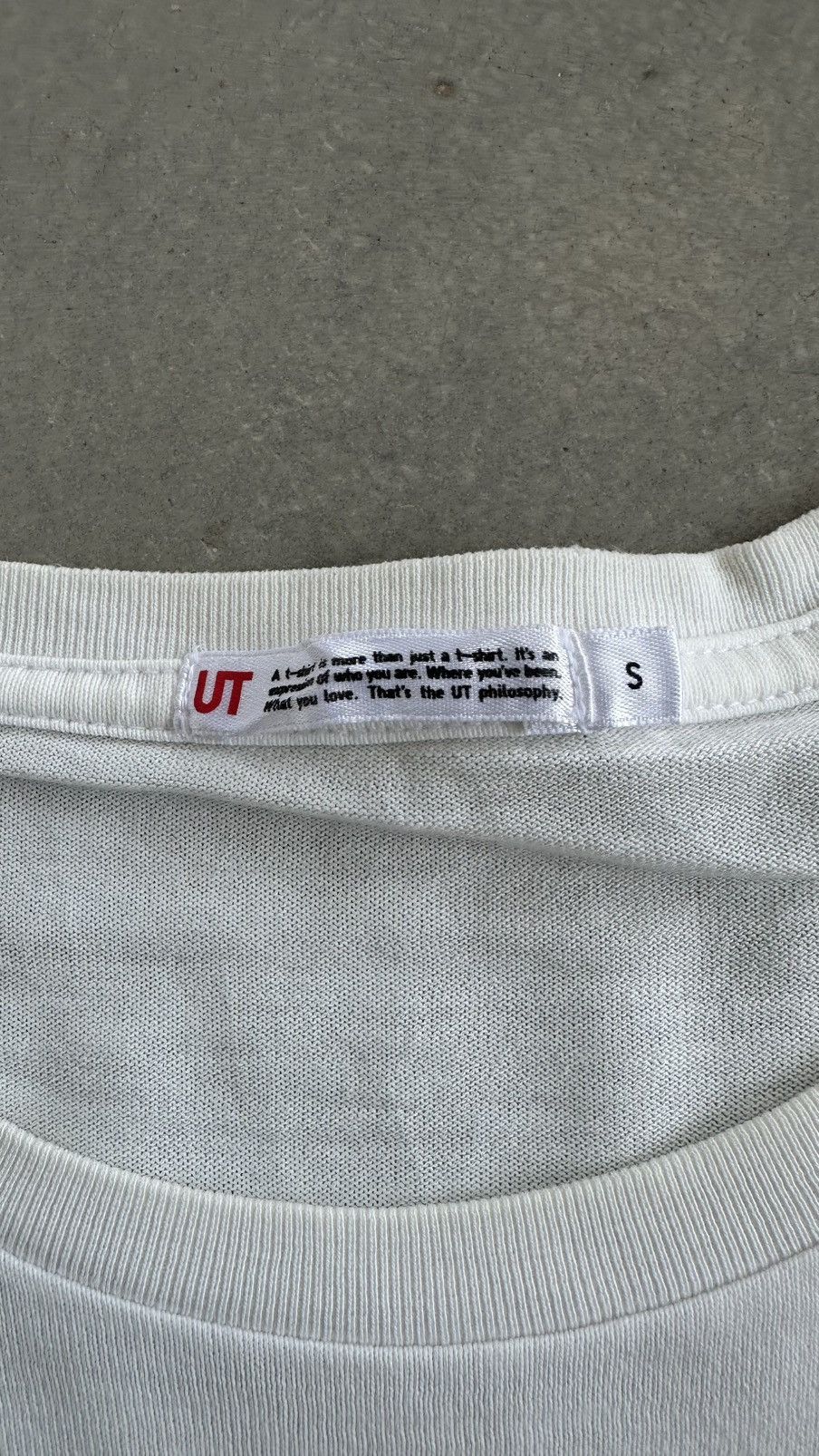 Vintage VINTAGE GODZILLA 2010 UNIQLO TEE Size US M / EU 48-50 / 2 - 4 Thumbnail