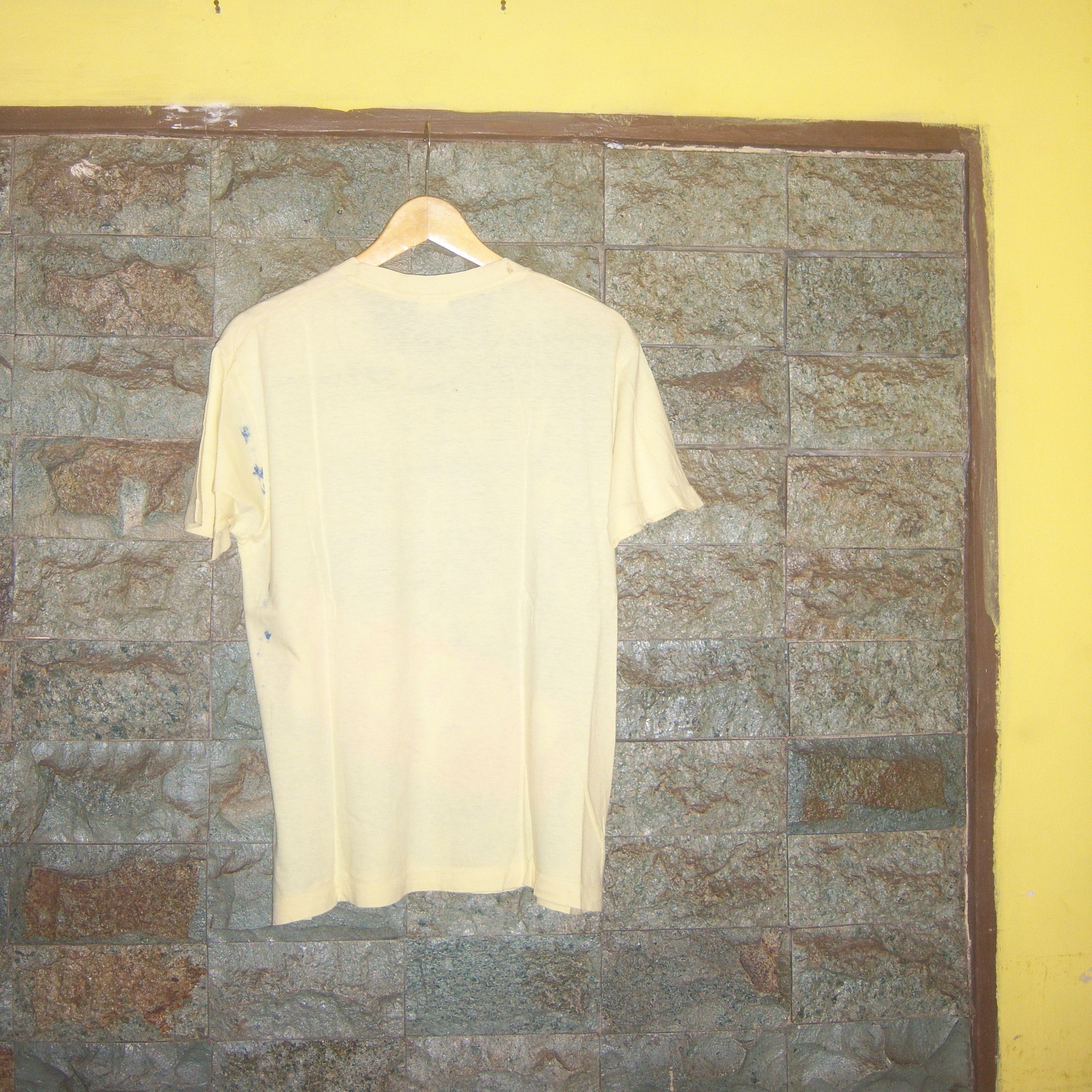 Band Tees 90s Sex Pistols Never Mind The Bollocks Bootleg tee Size US M / EU 48-50 / 2 - 6 Thumbnail