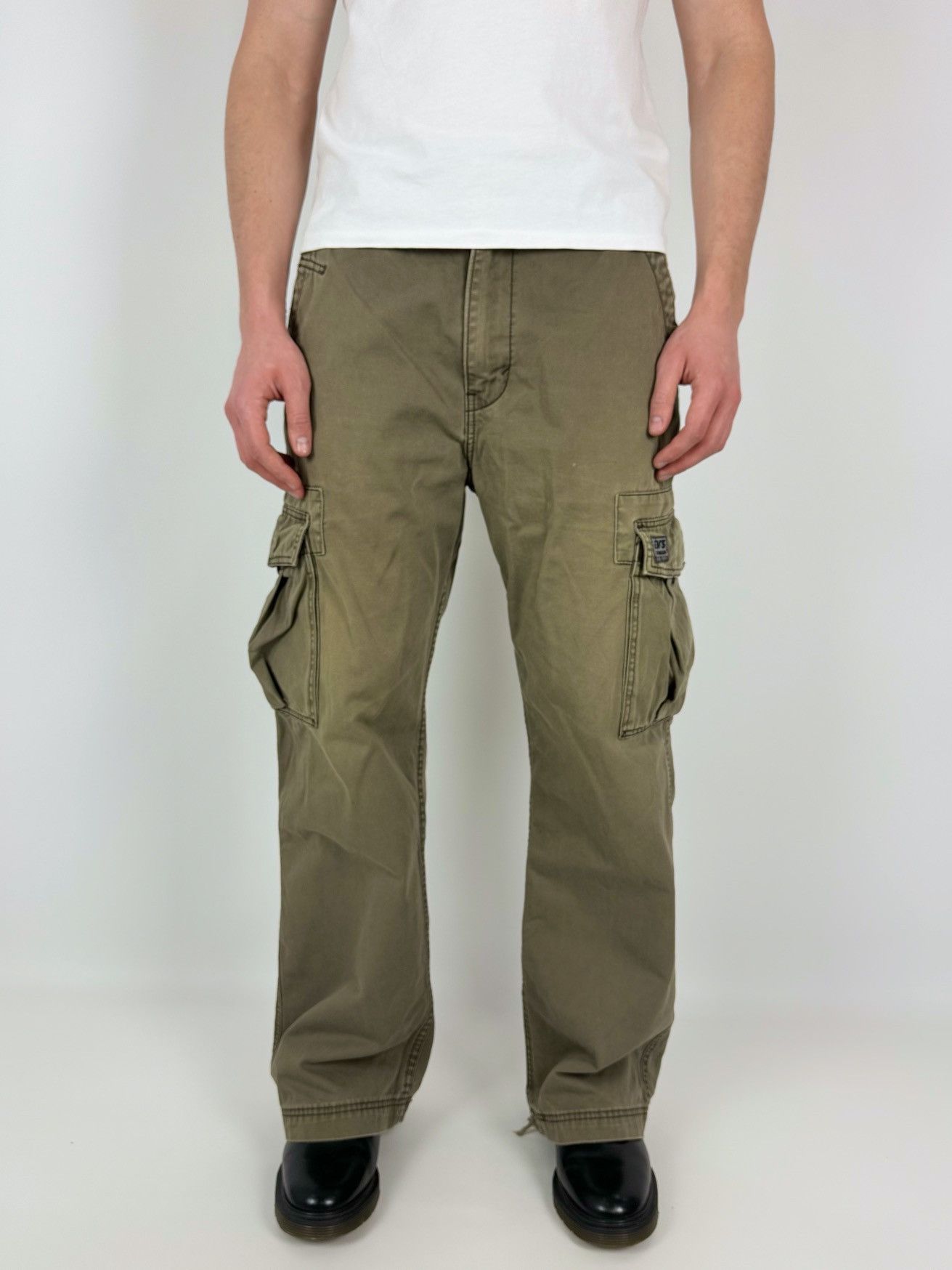 Levi's Y2K Levi’s Distressed Cargo Loose Straight Pants Size US 33 - 2 Thumbnail