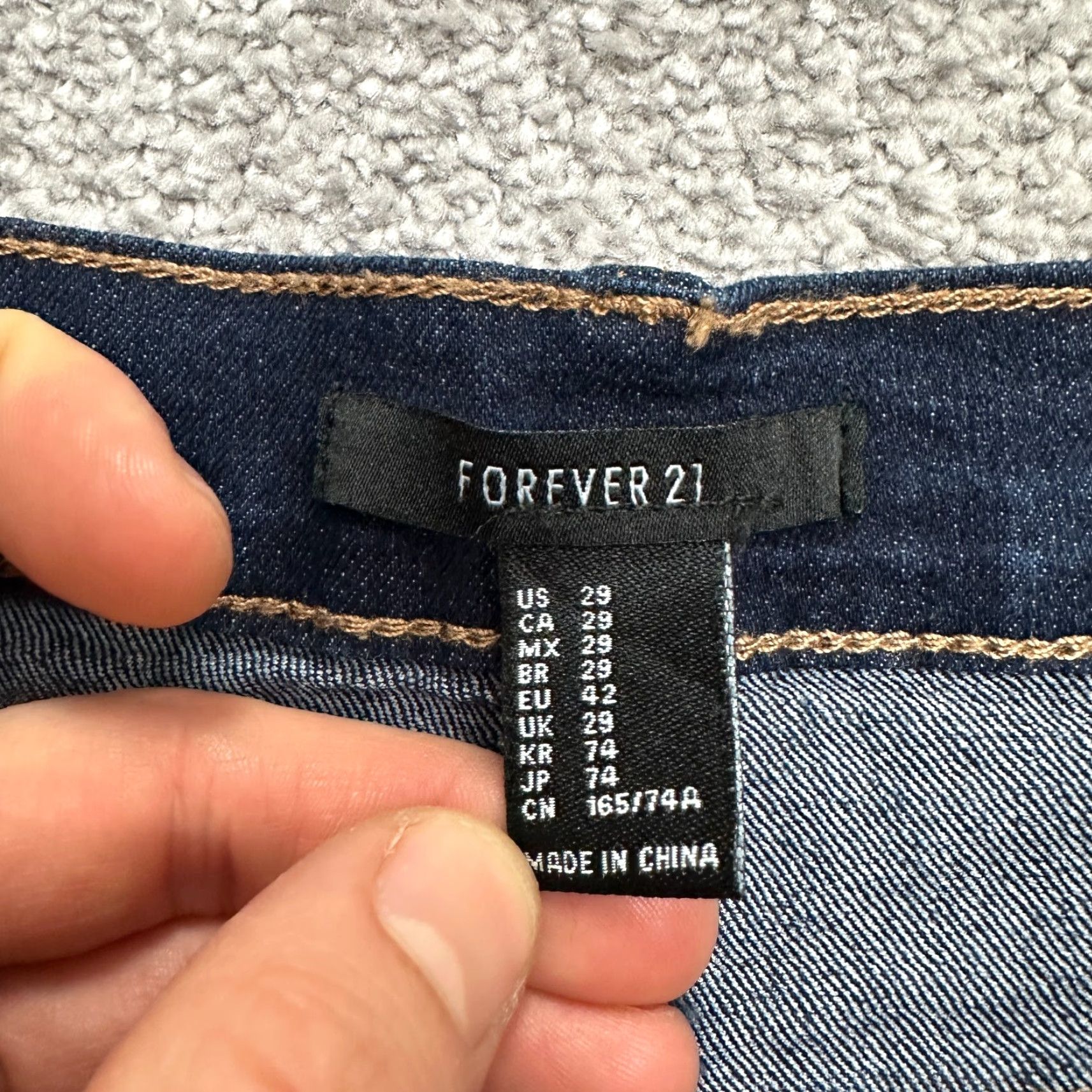 Forever 21 FOREVER 21 Denim Jeans Woman 29 Dark Wash High Rise 5-Pocket Regular Fit 27 Inseam Blue Mens/Womens Size 29" - 4 Thumbnail
