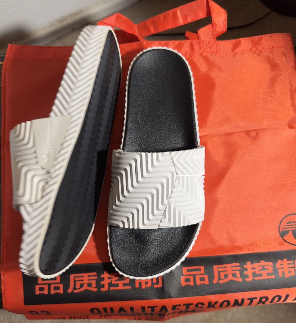 Adidas × Alexander Wang ADIDAS X ALEXANDER WANG Adilette Slides - D97932 - Men's 10 Size US 10 / EU 43 - 5 Thumbnail