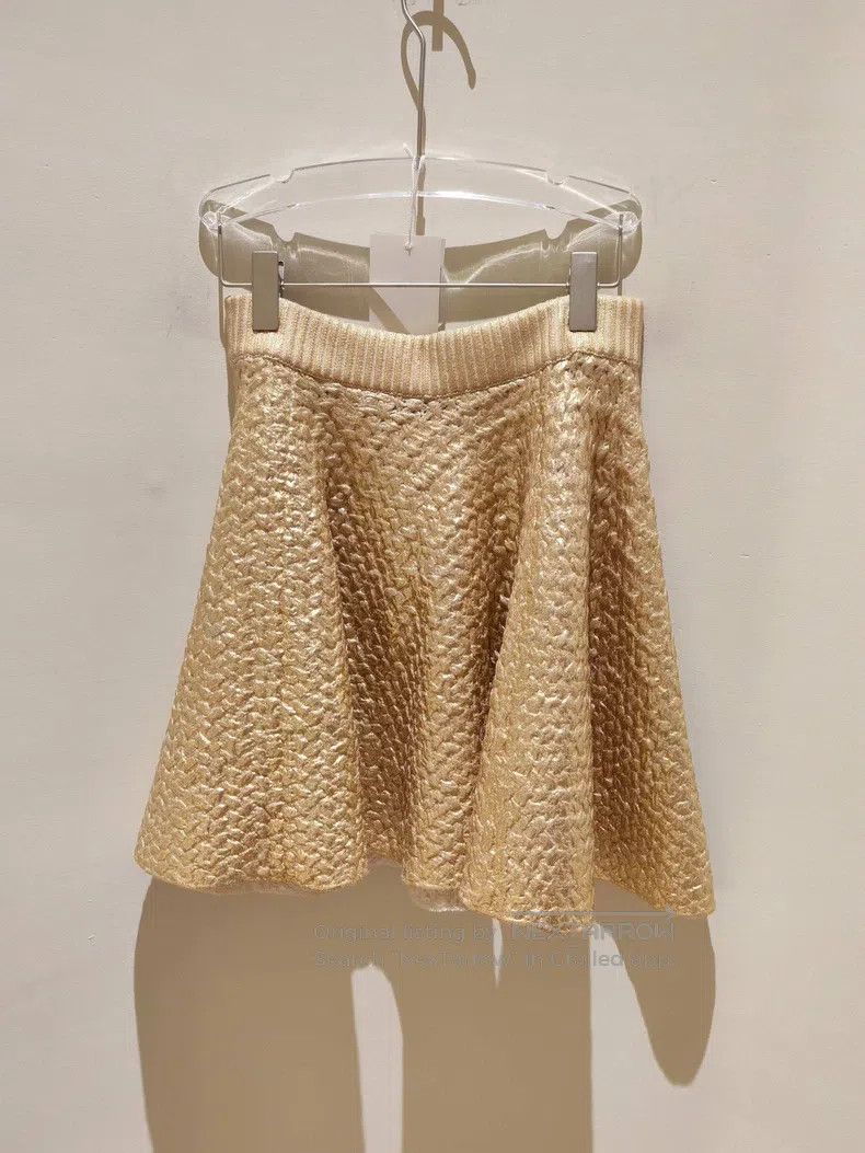 Valentino Valentino Gold skirt Size M / US 6-8 / IT 42-44 - 1 Thumbnail