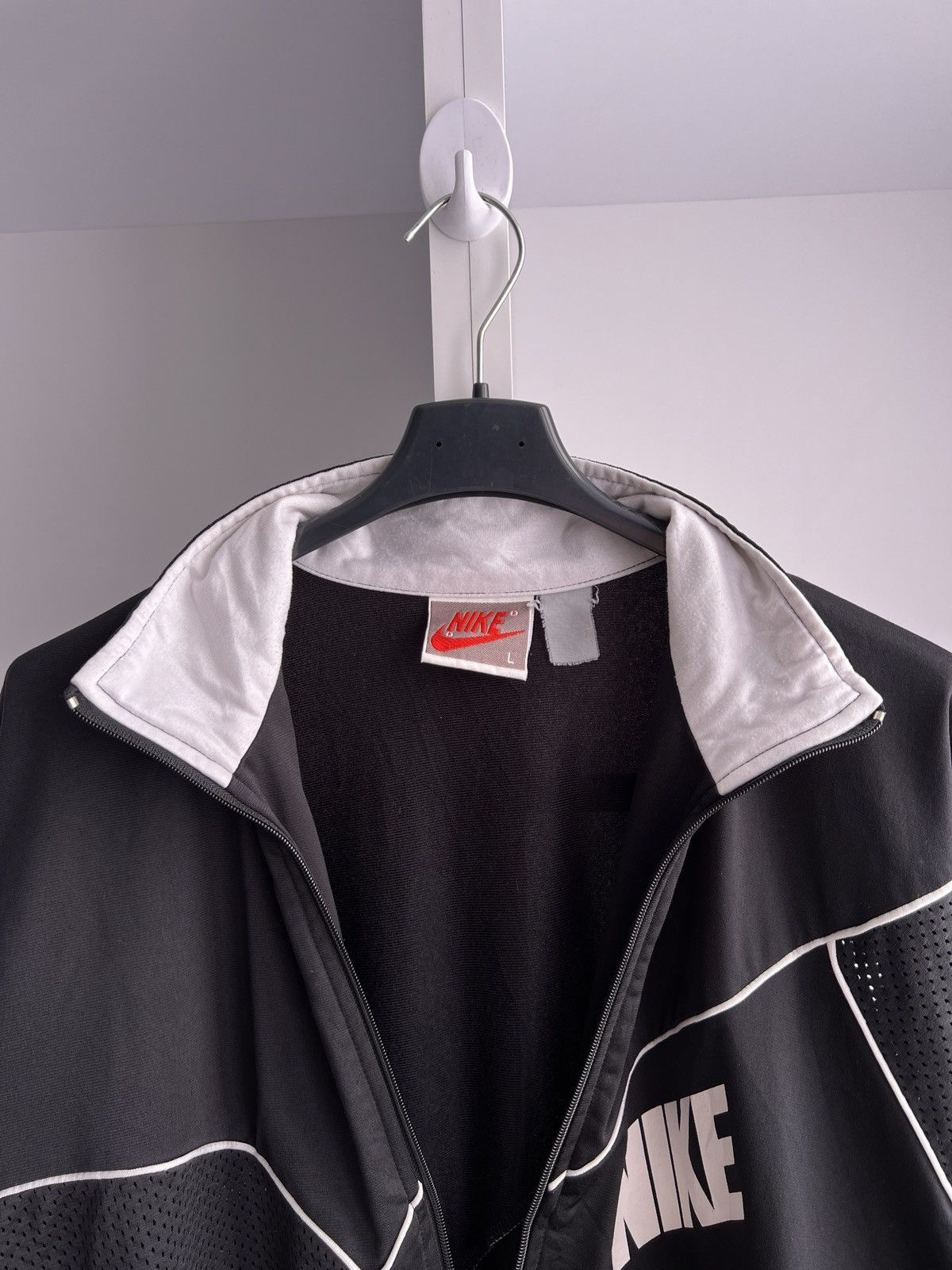 Nike × Vintage Vintage Nike 90s Track Zip Sweatshirt Size US L / EU 52-54 / 3 - 6 Thumbnail