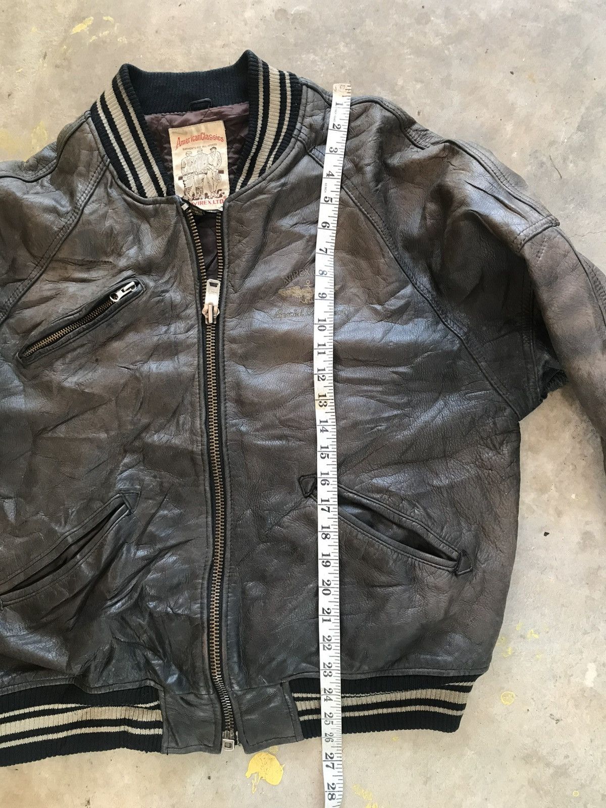 Avirex Vintage Avirex Black Faded Leather Jacket (size S) Size US S / EU 44-46 / 1 - 17 Thumbnail